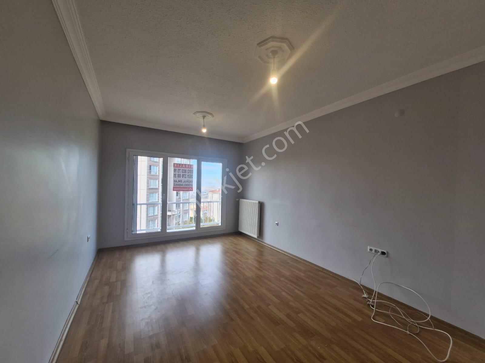 Kusunlar Mah. Zirvekent Toki B1 Blok Yapılı Kiralık 2+1 Daire... - Görsel 11