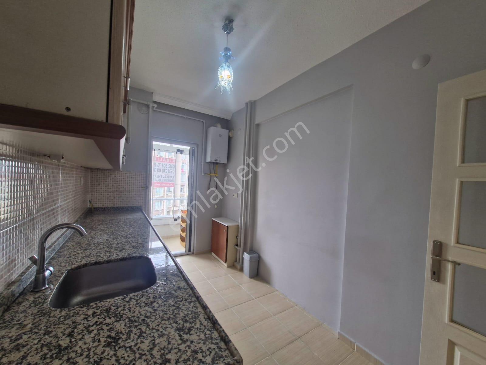 Kusunlar Mah. Zirvekent Toki B1 Blok Yapılı Kiralık 2+1 Daire... - Görsel 24