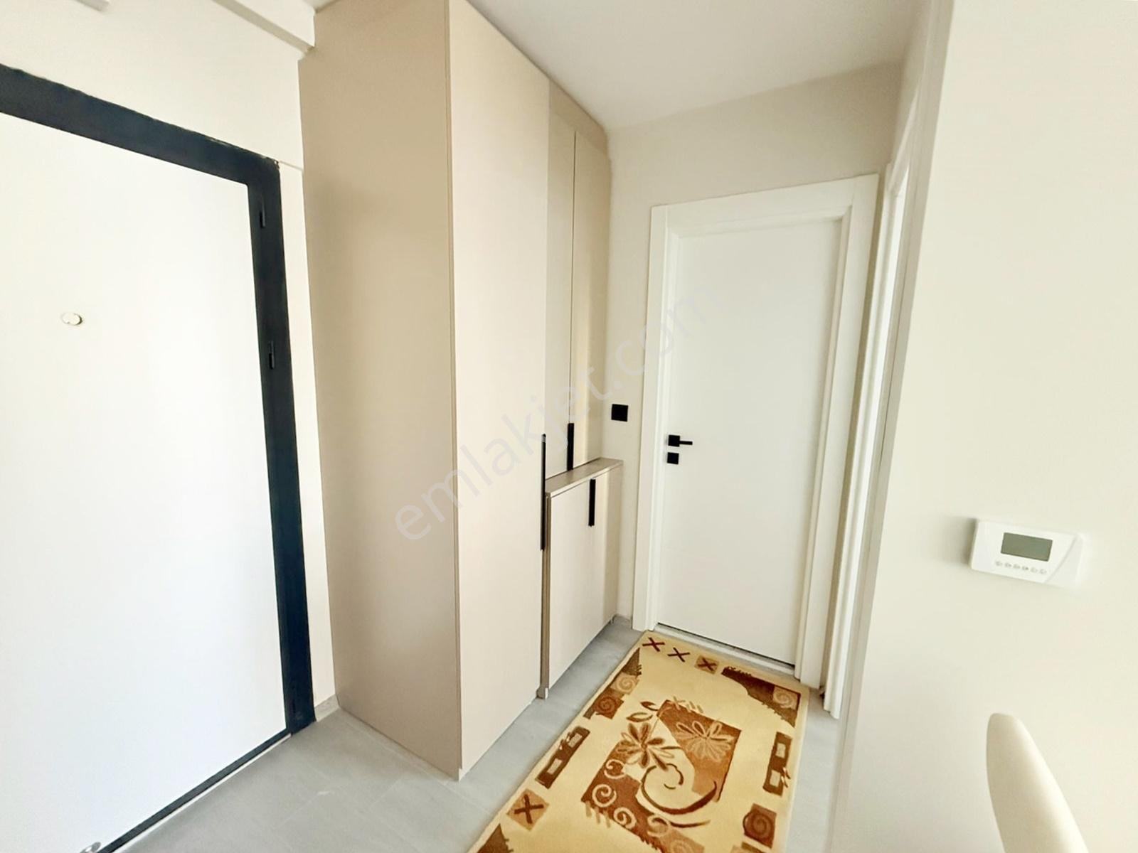 ▄seyit Gayrimenkul▄ege Mah.lüx Sıfır Sitede Full Eşyalı Kiralık - Görsel 22