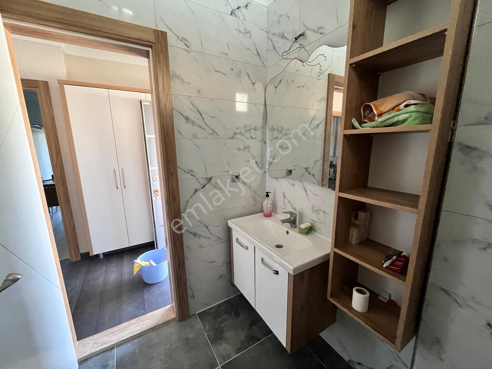 Kavuşturan'dan Satılık Güre Kavurmacılar Yolunda Manzarlı Villa - Görsel 28