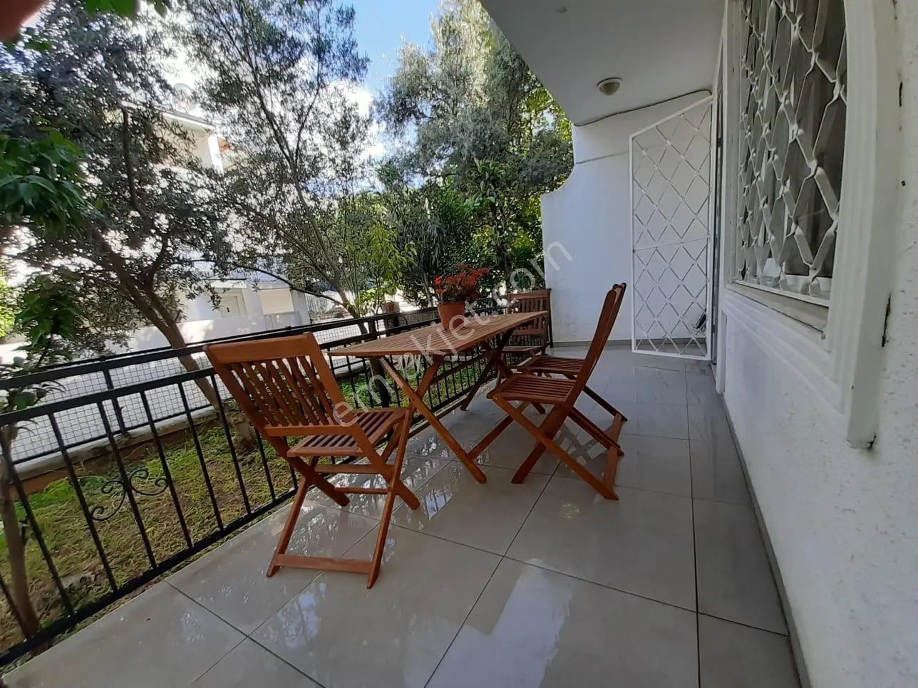 Marmaris Armutalan'da Satılık İkiz Müstakil Bahçeli Ev