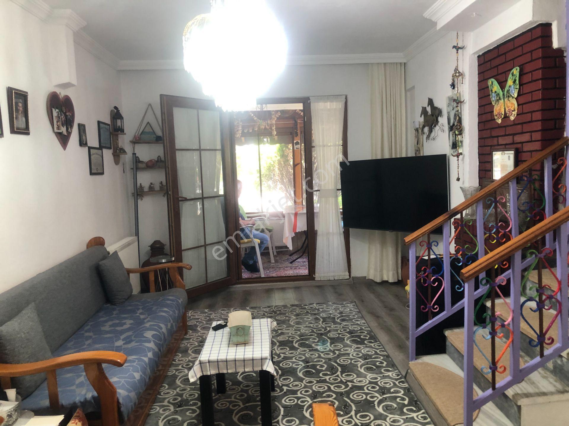 Şarköyde Işık Emlaktan Cumhuriyet Mah De 3+1 130 M2 Dubleks - Görsel 8