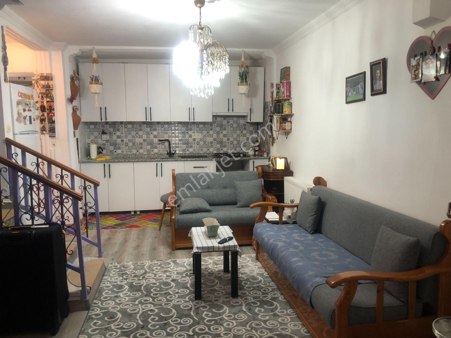Şarköyde Işık Emlaktan Cumhuriyet Mah De 3+1 130 M2 Dubleks - Görsel 9