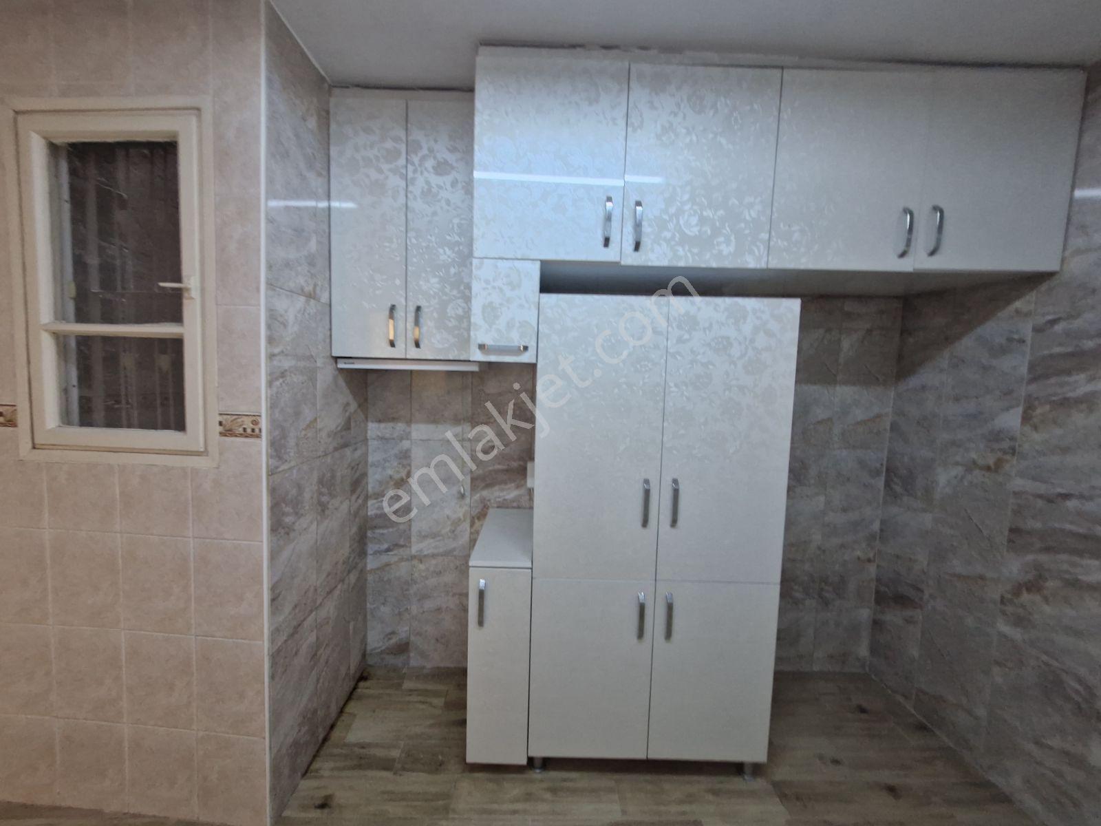 Yeşilyurt Mahallesinde Satılık 3 Katlı 2+1 Müstakil Ev - Görsel 23