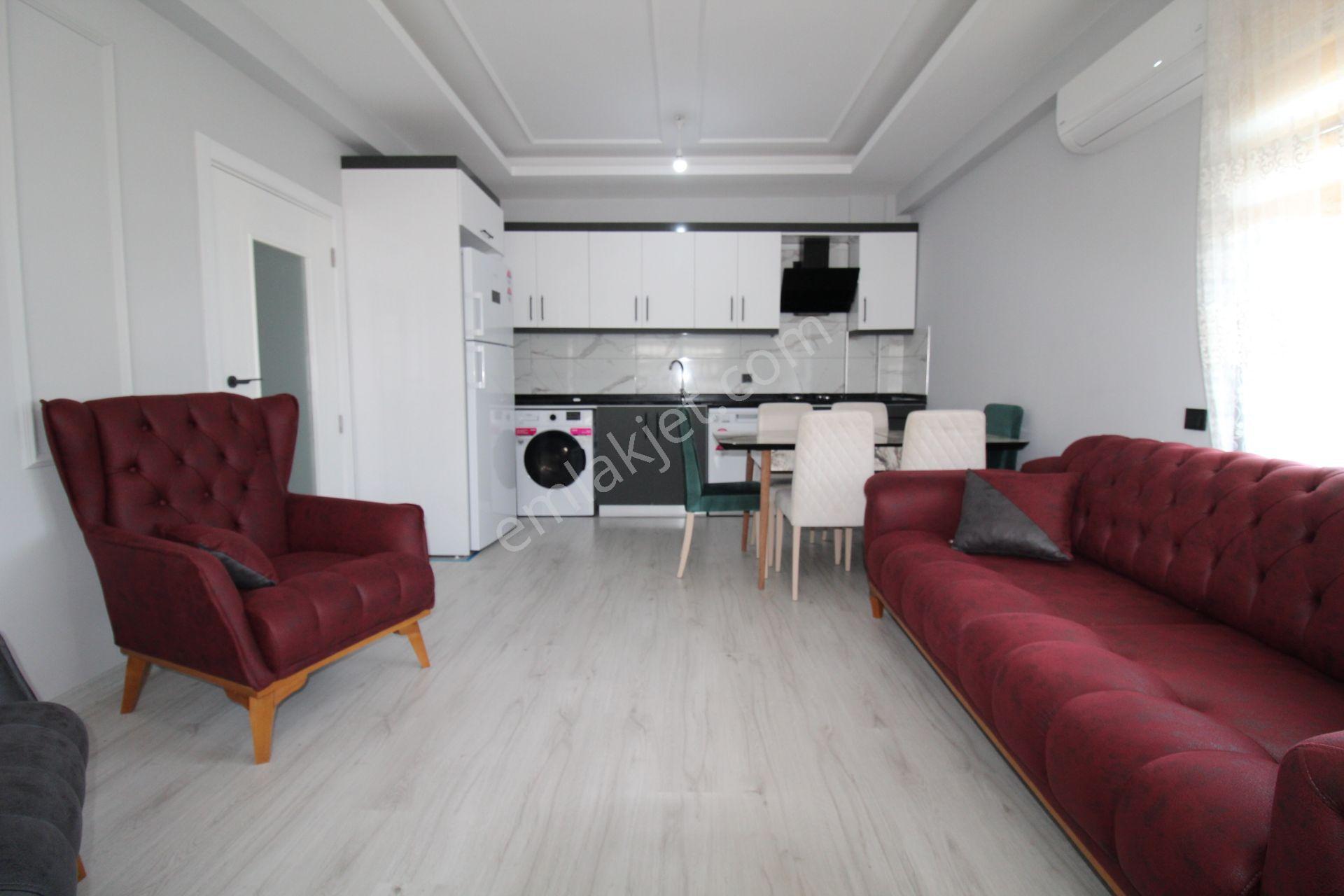 Aslan'dan Mezitli De Havuzlu Site İçi Full Eşyalı Kiralık 2+1