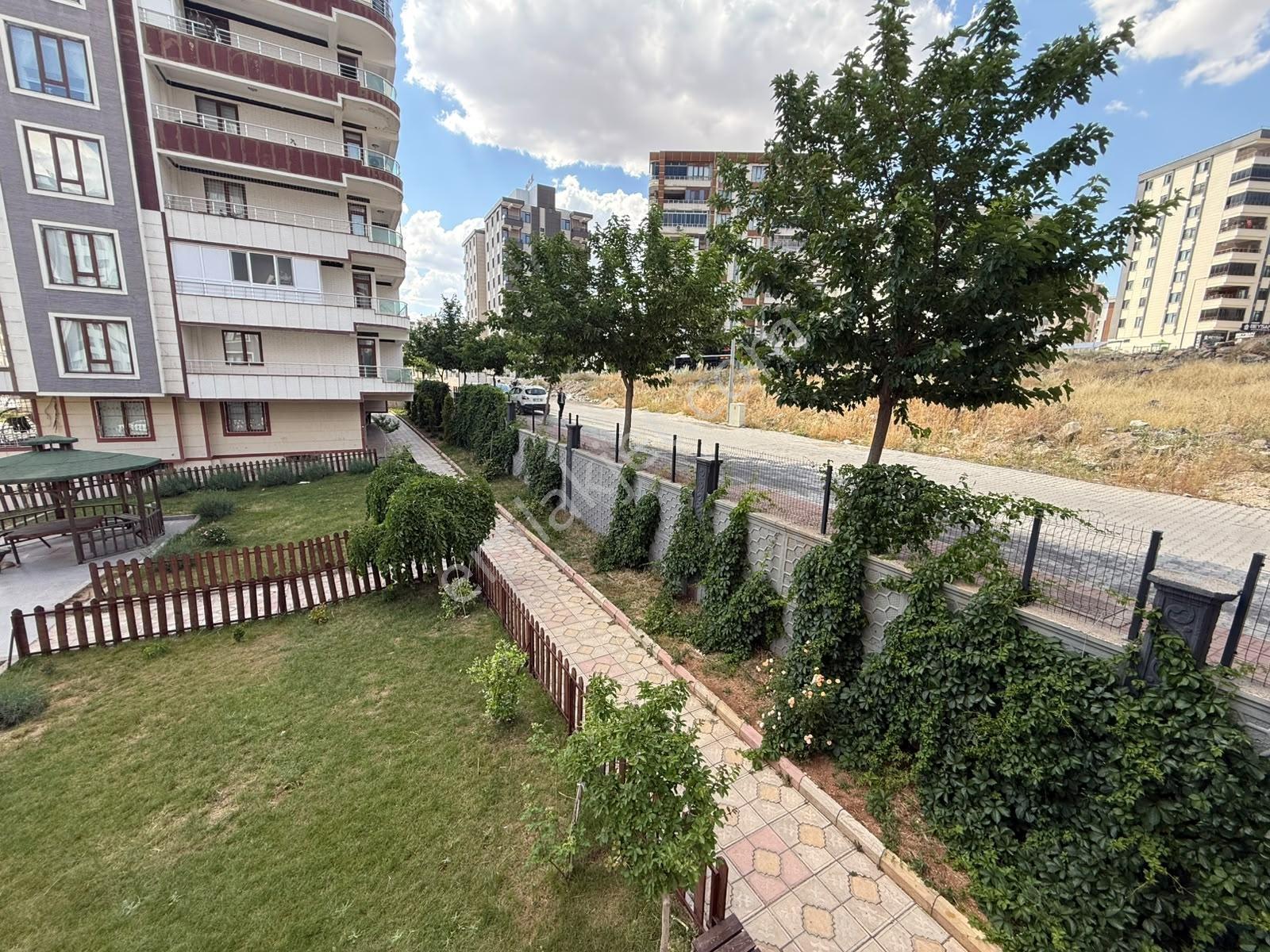 Yaşarsoy Gyo'dan K.köprü Aldem Sitesi 4+1 260 Mt Lüks Daire - Görsel 2