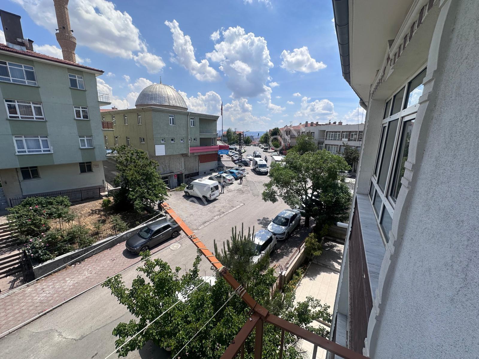 (3311) Sanatoryum Cadde Üzeri Metro Ya Yakın 3+1 Kiralık Daire - Görsel 7