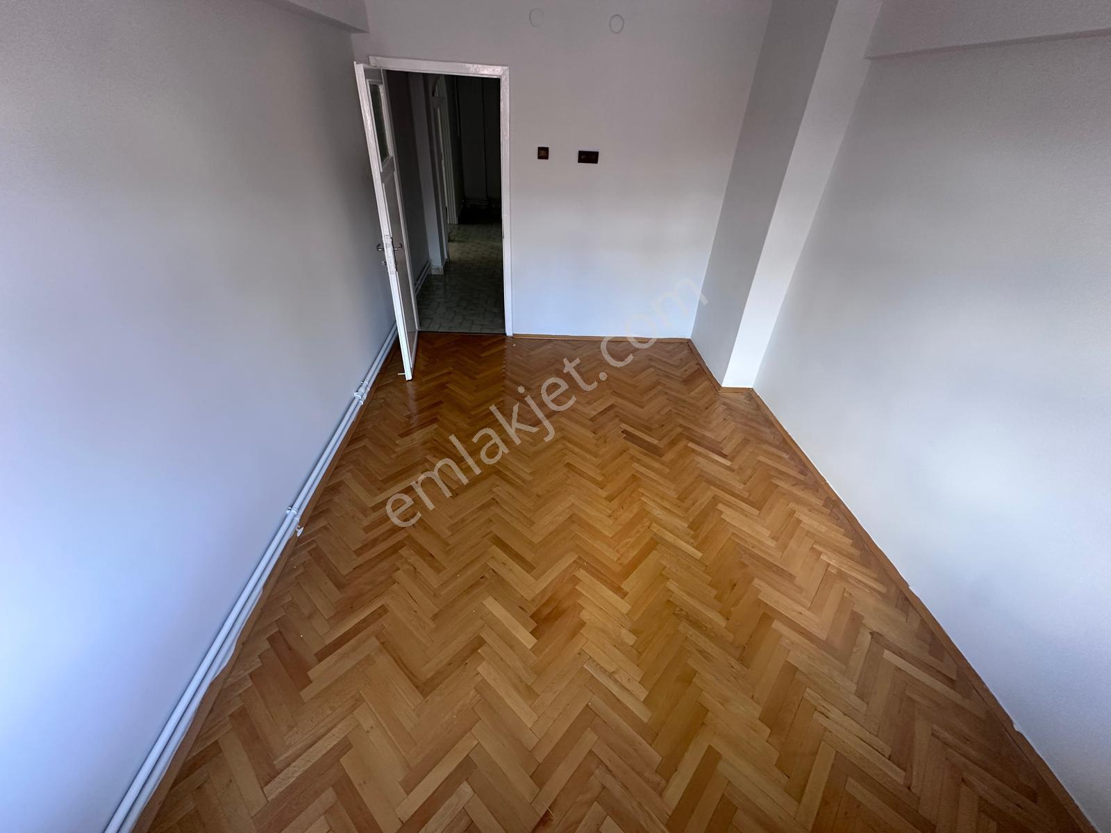 (3311) Sanatoryum Cadde Üzeri Metro Ya Yakın 3+1 Kiralık Daire - Görsel 10
