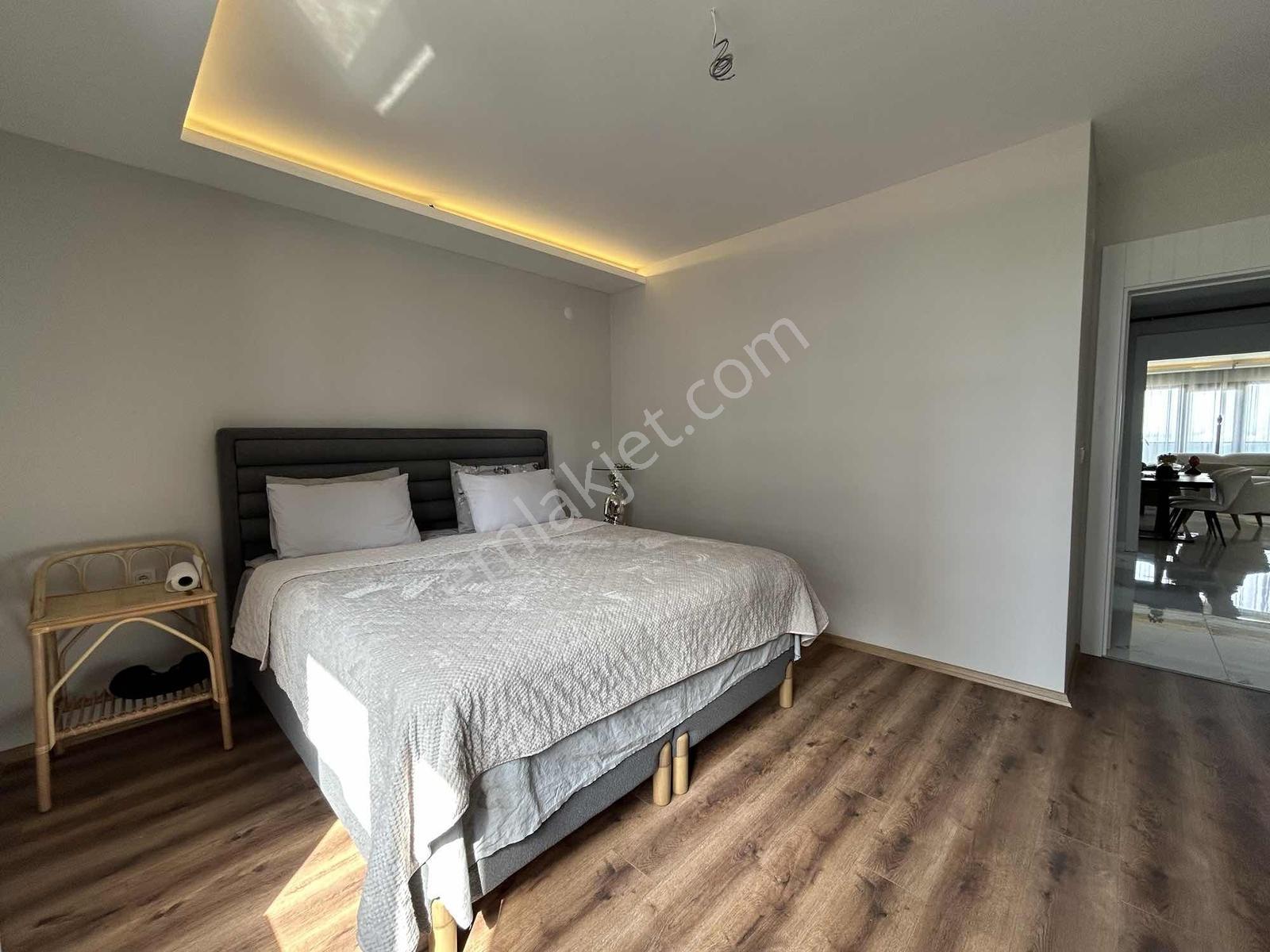 Balaçta ,emsallerinin Altında Satılık 2+1 Prestijli Lüks Daire - Görsel 16