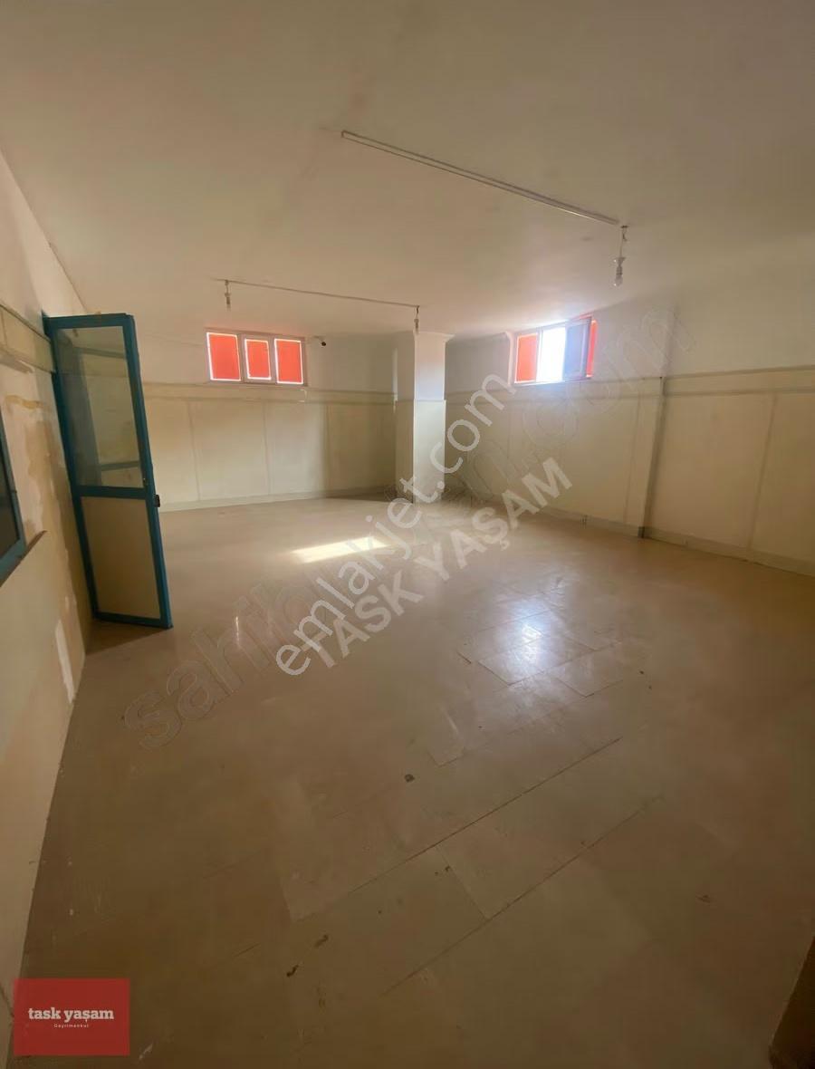 Gebze Osman Yılmaz 120 M² Kiralık Dükkan | Depo | Düz Giriş