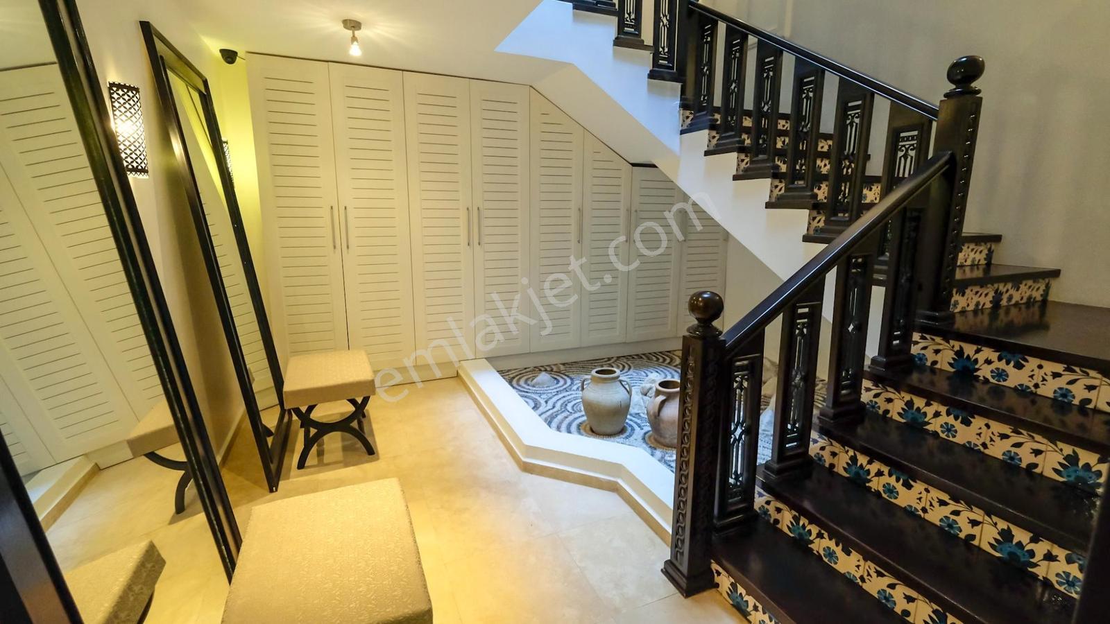 Bodrum Bardakçıda Kale Manzaralı Ultra Lüks 6+2 Vılla - Görsel 23