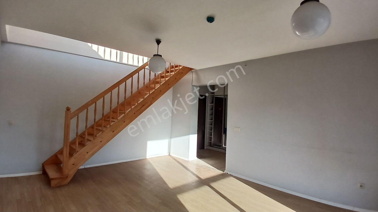 Kiralık 3+2 Dubleks Daire Panaromik Şehir Manzaralı - Görsel 5