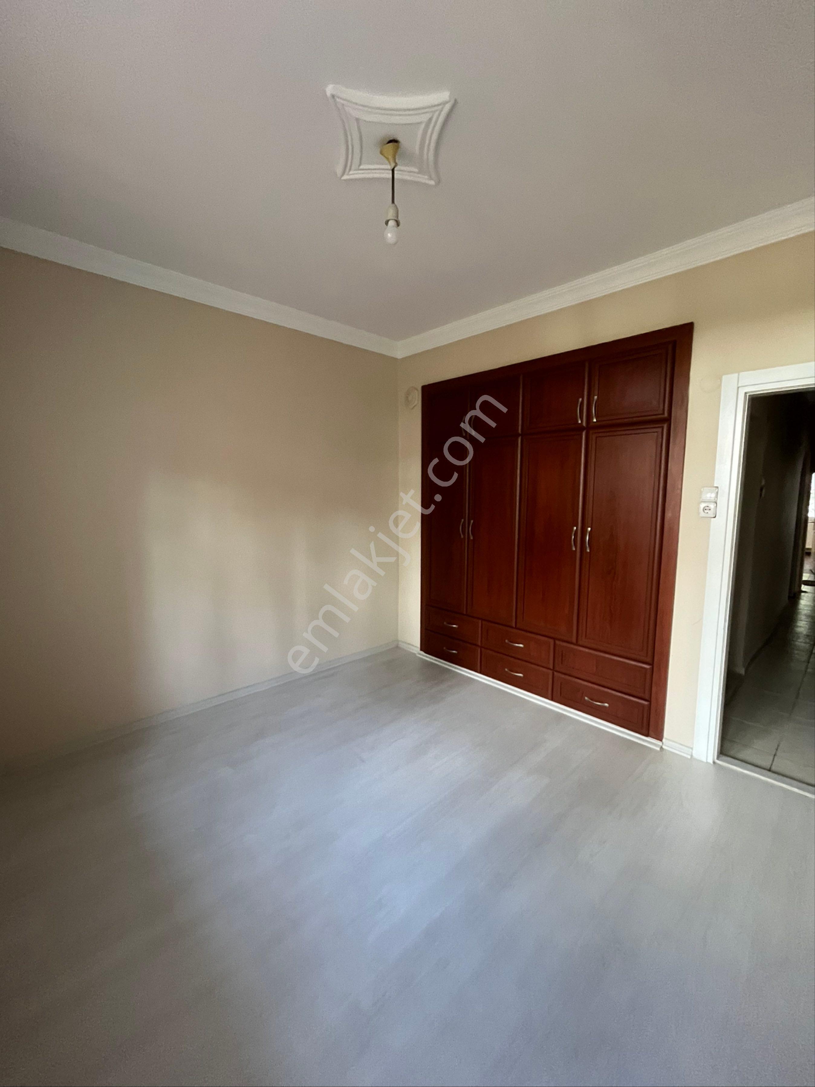 Cumhuriyet Mah. Yeni Diş Hastanesi Üstünde 3+1 Doğalgazlı Kiralık Daire - Görsel 6