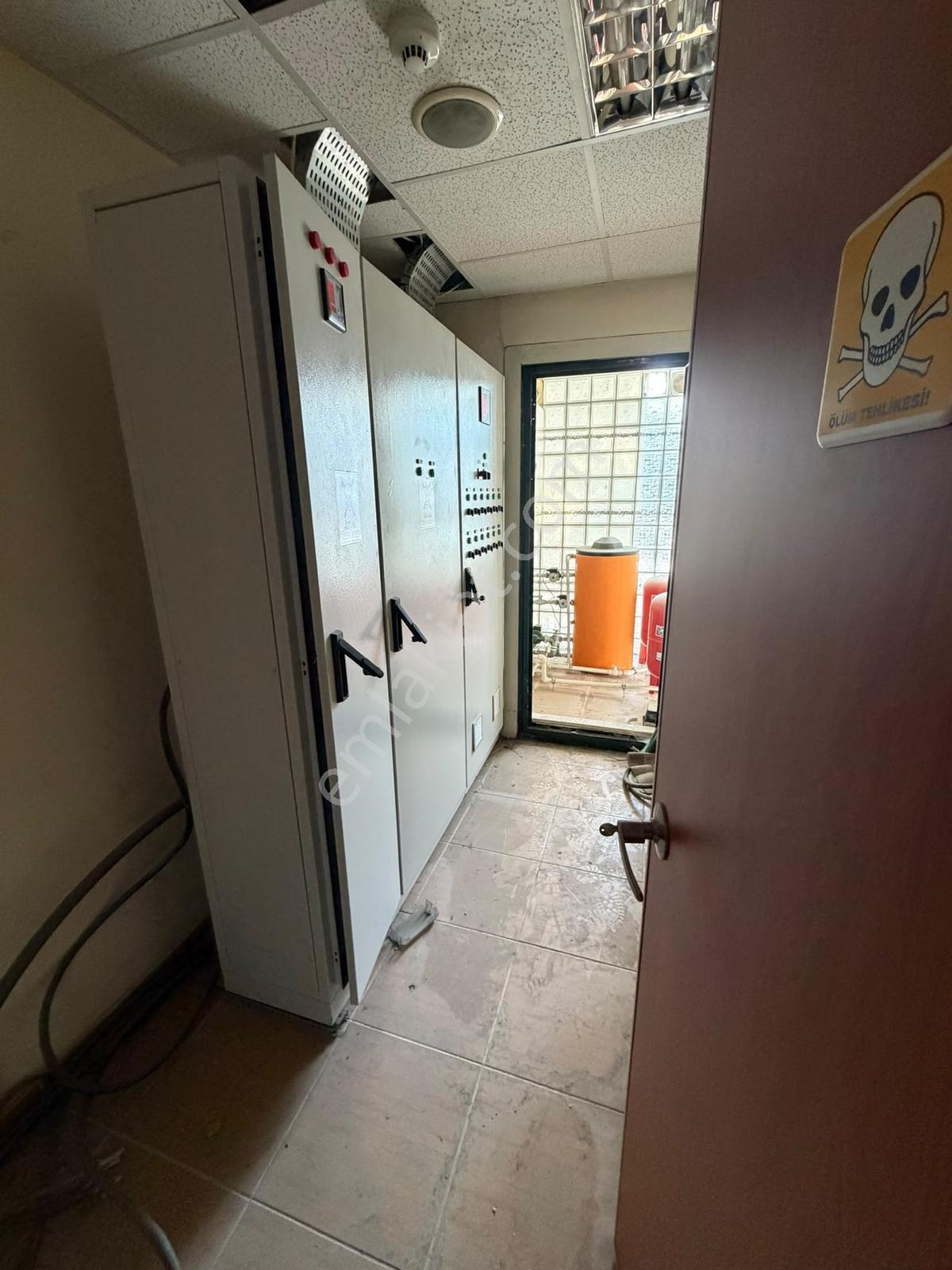Beylikdüzü Gürpınar Mah 500m2 20 Odalı Kiralık İş Yeri - Görsel 16