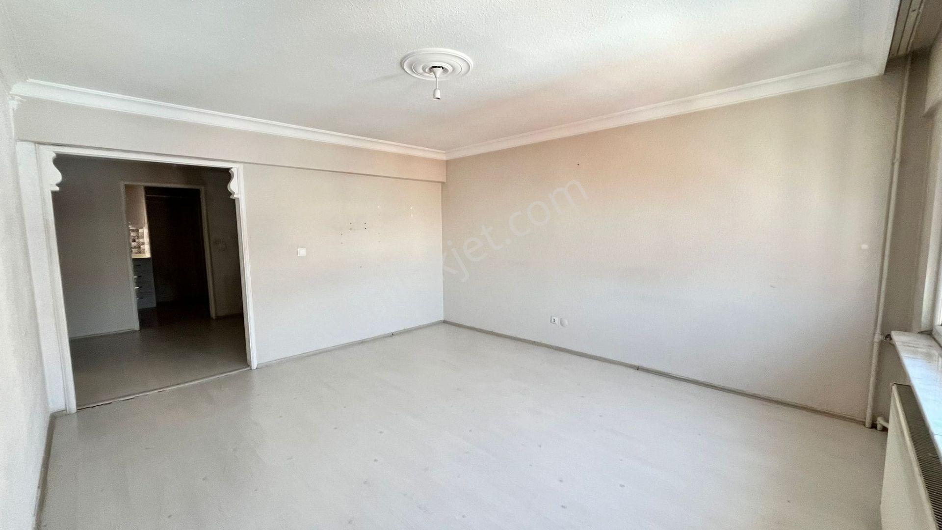 Asker Emlaktan Namazgahta 2+1 110 M2 Kiralık Daire - Görsel 4