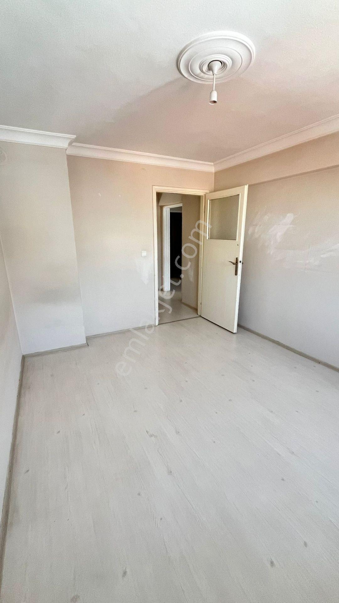 Asker Emlaktan Namazgahta 2+1 110 M2 Kiralık Daire - Görsel 8