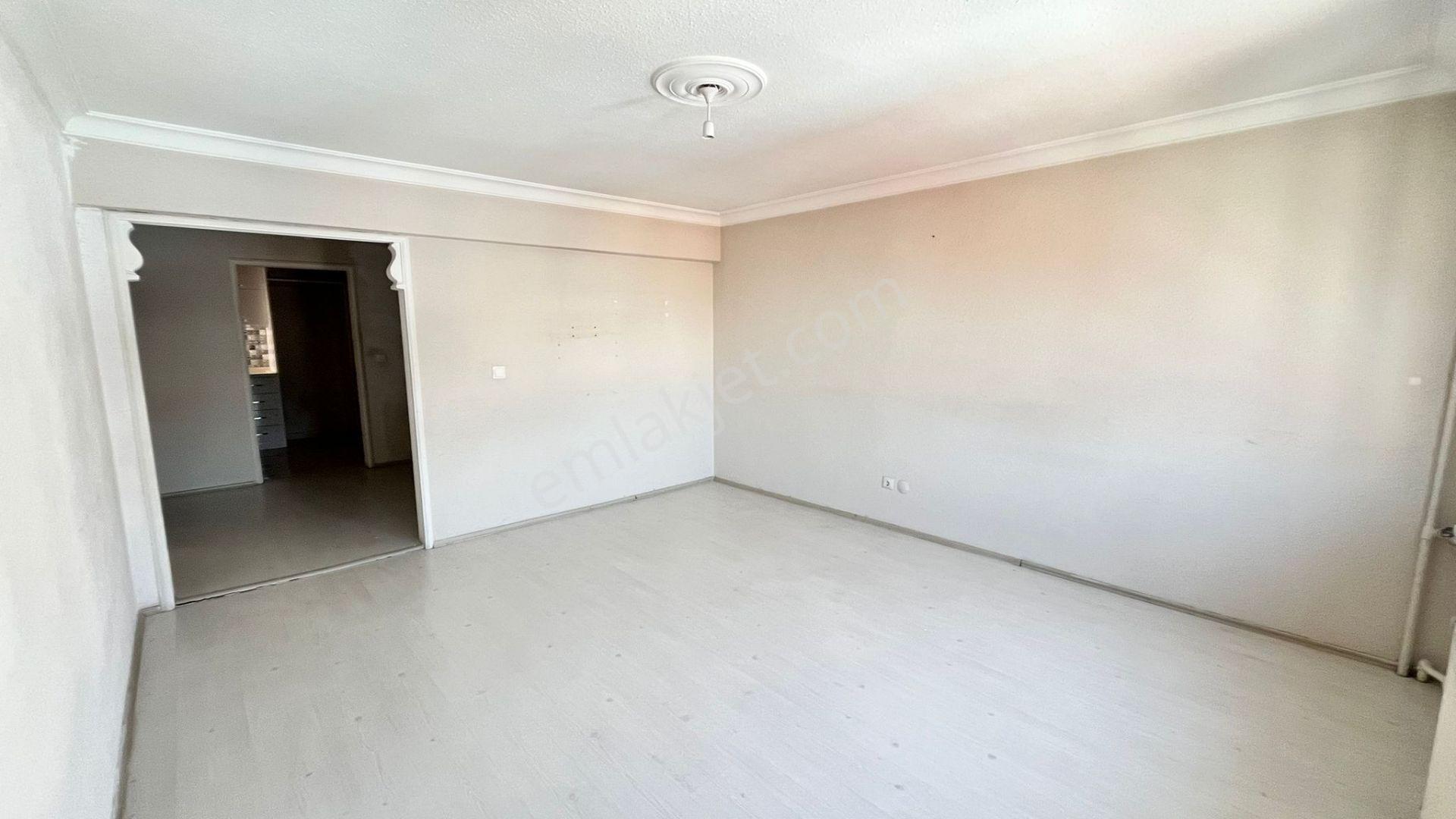 Asker Emlaktan Namazgahta 2+1 110 M2 Kiralık Daire - Görsel 3