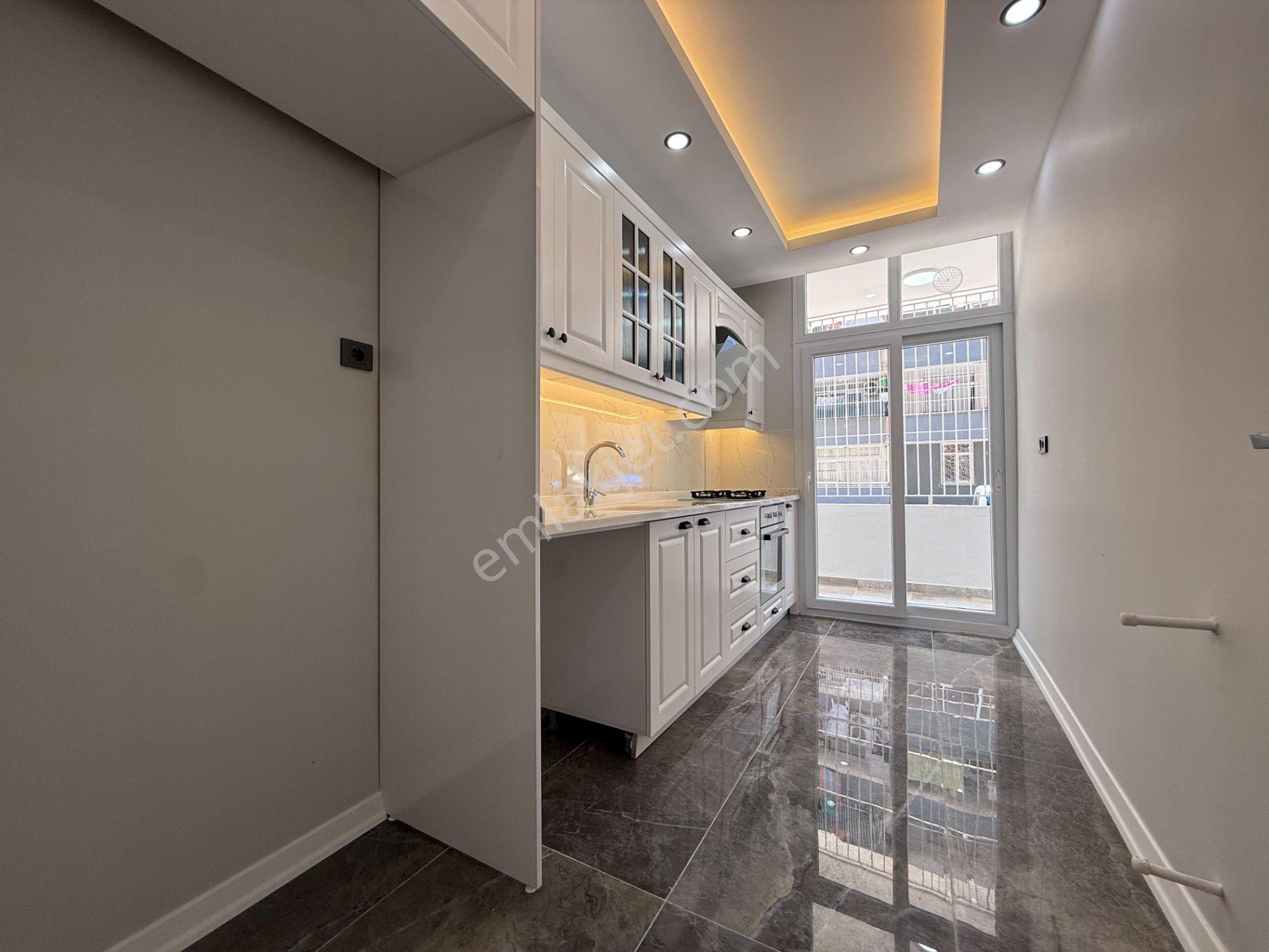 Toros Mah. Mavi Bulvarda. 3+1 150 M2 Full Yapılı Masrafsız Satılık Daire - Görsel 6