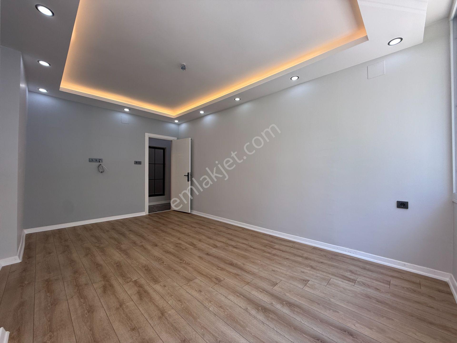 Toros Mah. Mavi Bulvarda. 3+1 150 M2 Full Yapılı Masrafsız Satılık Daire - Görsel 15