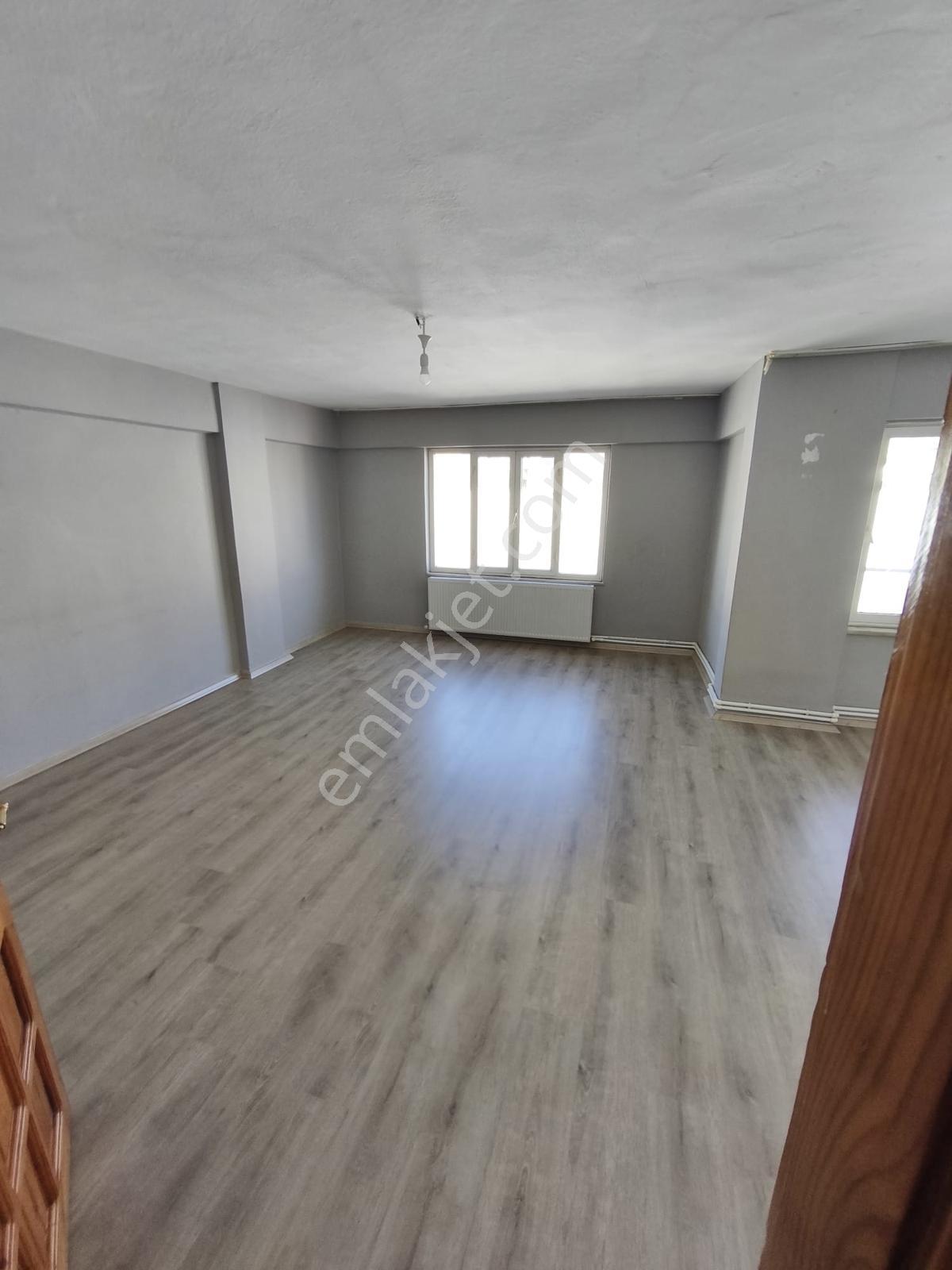 Remax Pın'den Zeybek Mh'de Genış Salonlu 3+1 Doğalgazlı Kiralık - Görsel 18