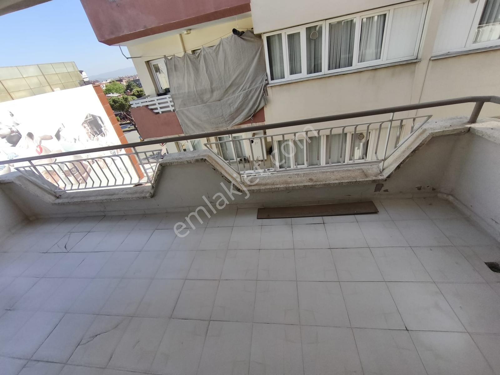 Remax Pın'den Zeybek Mh'de Genış Salonlu 3+1 Doğalgazlı Kiralık - Görsel 7