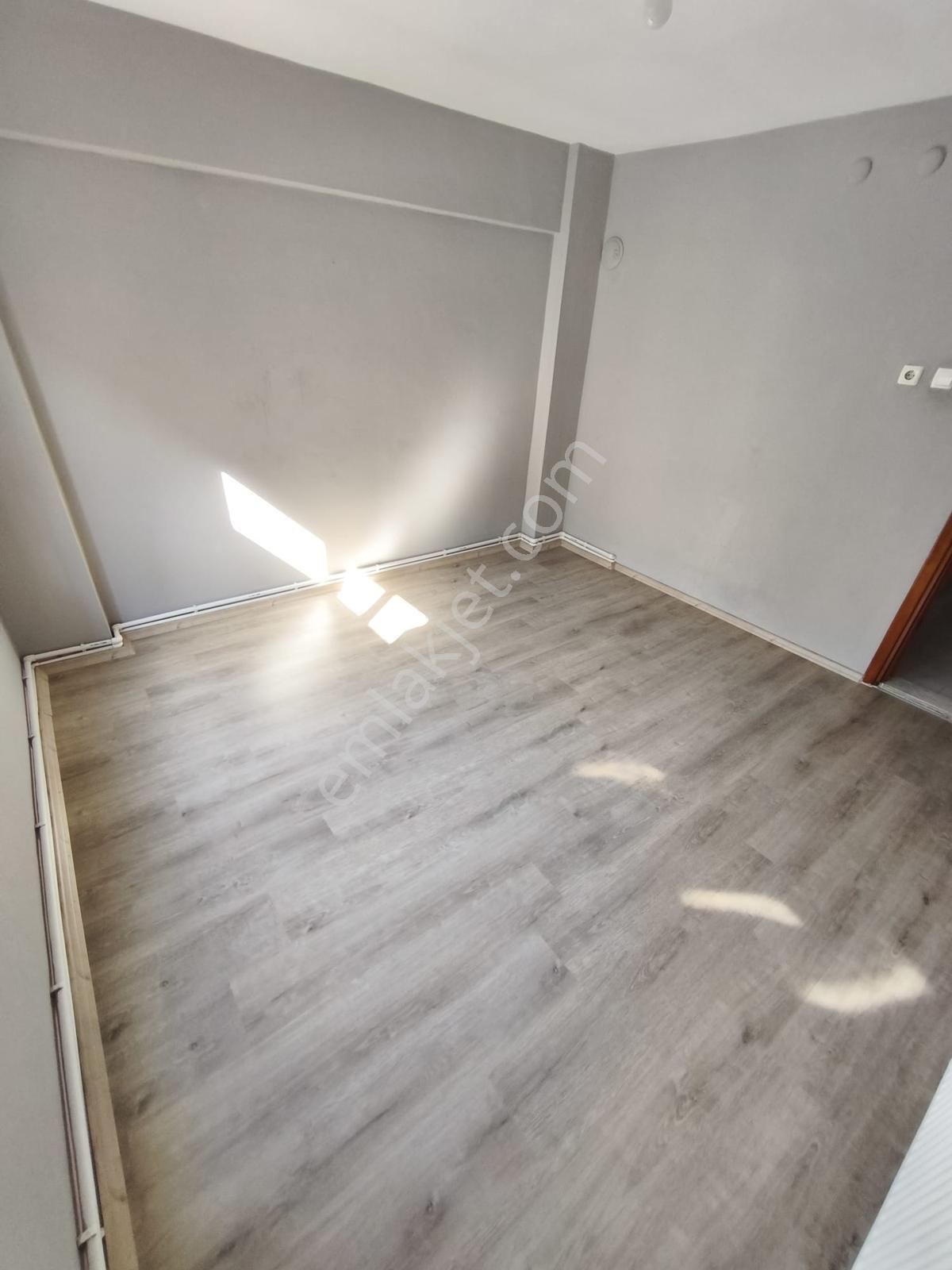 Remax Pın'den Zeybek Mh'de Genış Salonlu 3+1 Doğalgazlı Kiralık - Görsel 16