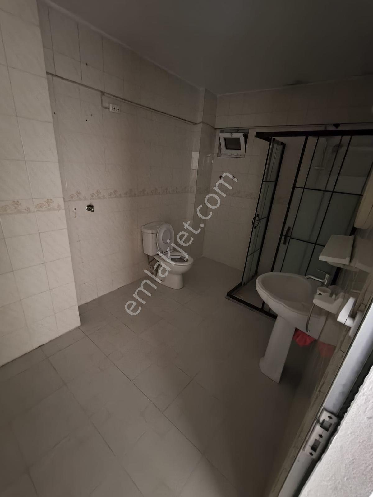 Remax Pın'den Zeybek Mh'de Genış Salonlu 3+1 Doğalgazlı Kiralık - Görsel 9