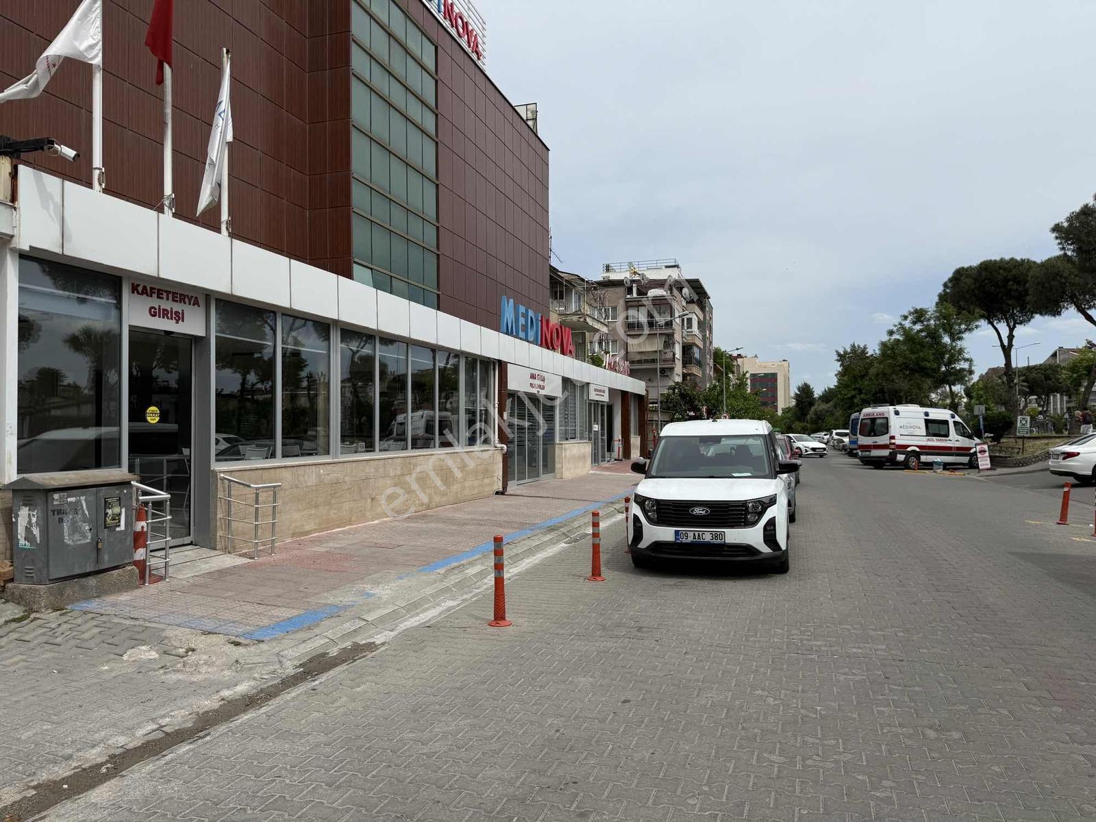 Remax Pın'den Zeybek Mh'de Genış Salonlu 3+1 Doğalgazlı Kiralık - Görsel 3
