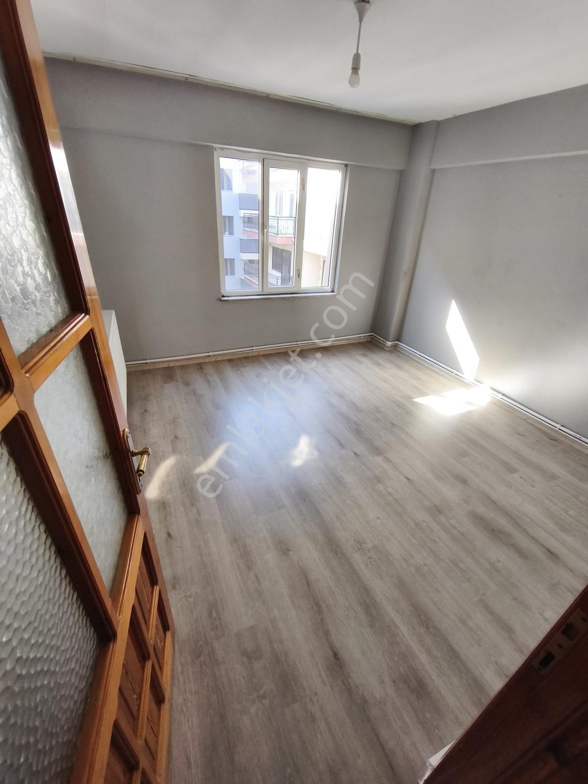 Remax Pın'den Zeybek Mh'de Genış Salonlu 3+1 Doğalgazlı Kiralık - Görsel 22