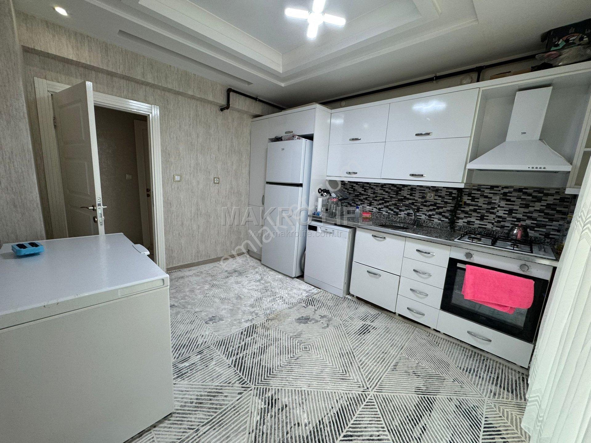 Bağcılar Trafik Park Yanında Acil Satılık Büyük2+1 Daire - Görsel 11