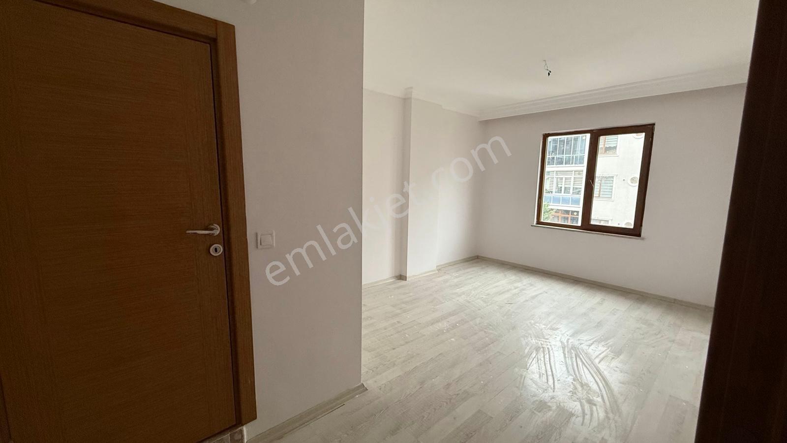 İstasyon Mah.de Geniş Balkonlu Ebeveyn Banyolu 3+1 Kiralık Daire - Görsel 7