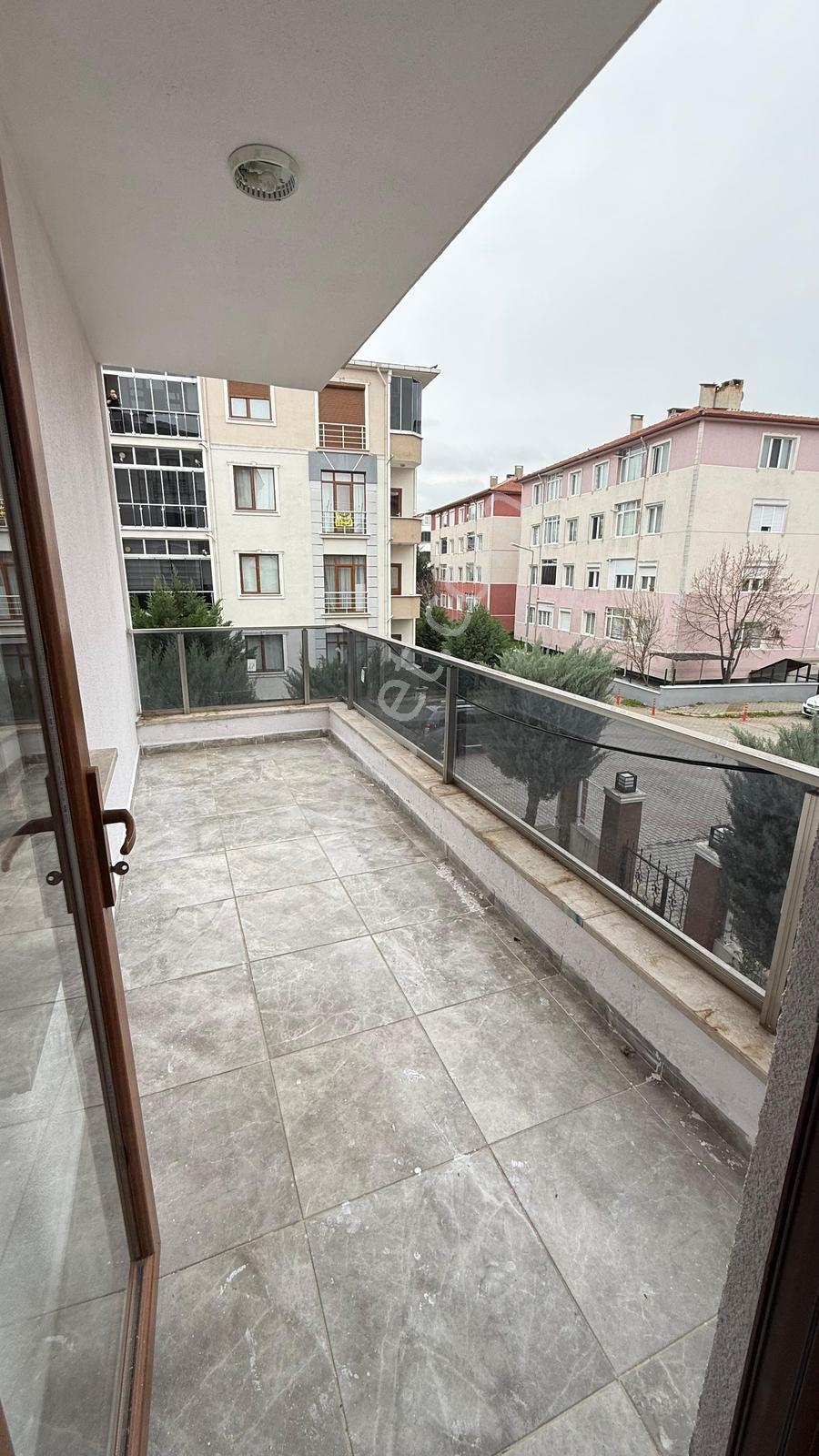 İstasyon Mah.de Geniş Balkonlu Ebeveyn Banyolu 3+1 Kiralık Daire - Görsel 5