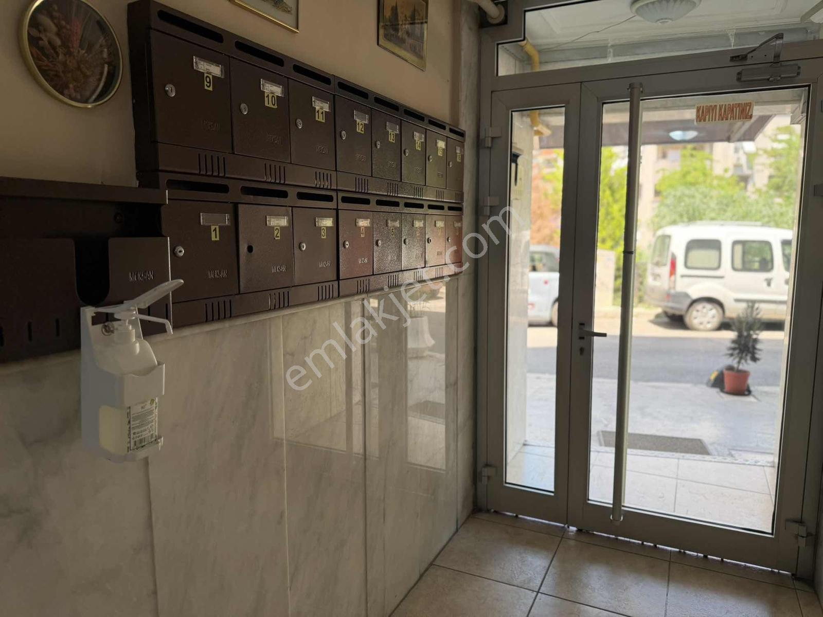 Esenyalı Mahallesi'nde Kiralık 3+1 Ebeveyn Banyolu 145 M2 Daire - Görsel 12
