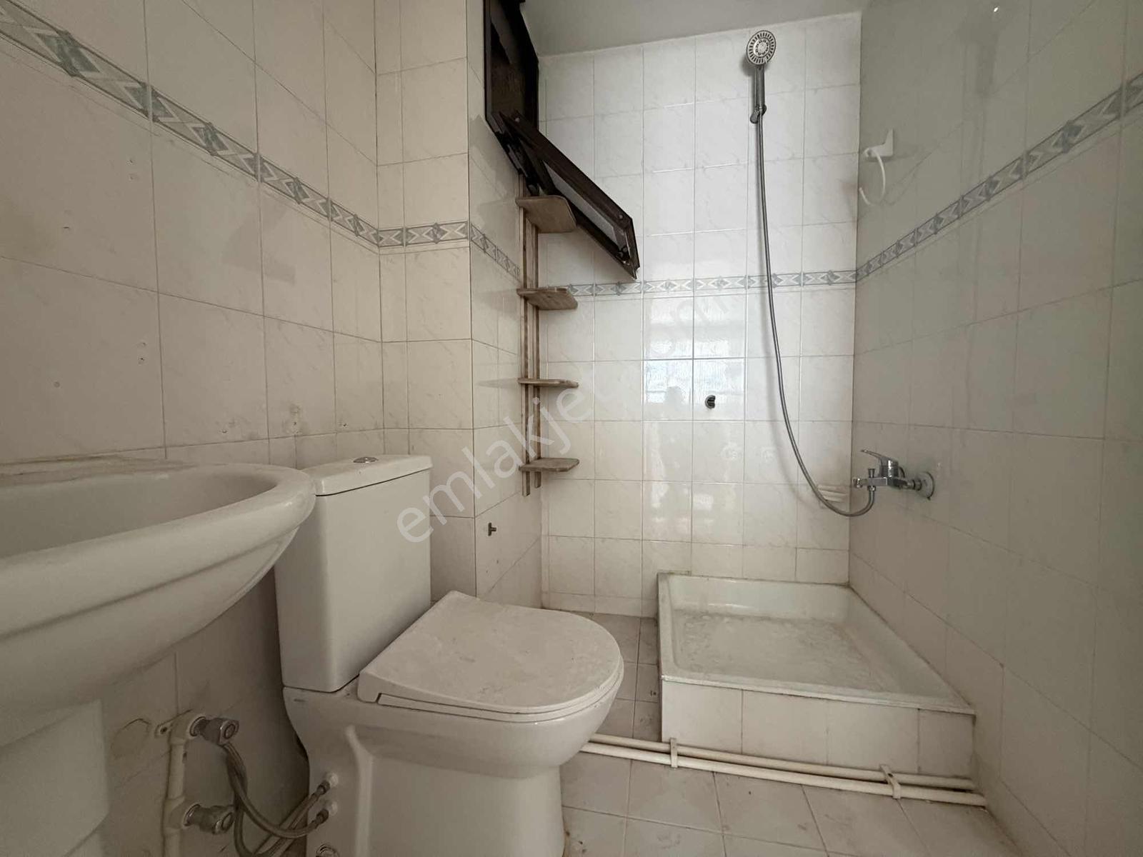 Esenyalı Mahallesi'nde Kiralık 3+1 Ebeveyn Banyolu 145 M2 Daire - Görsel 19