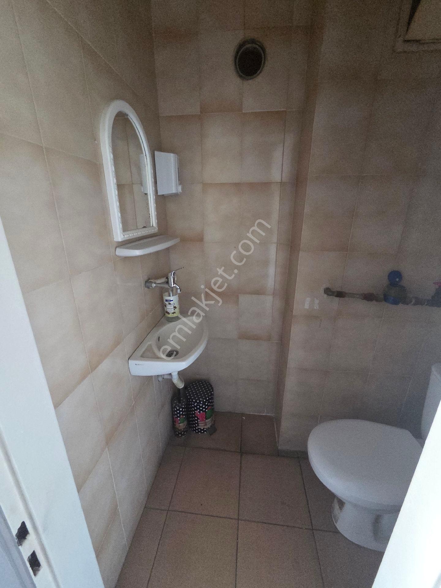 Bornova Metro Yakını Merkezde 1+1 Kiralık Ofis - Görsel 22