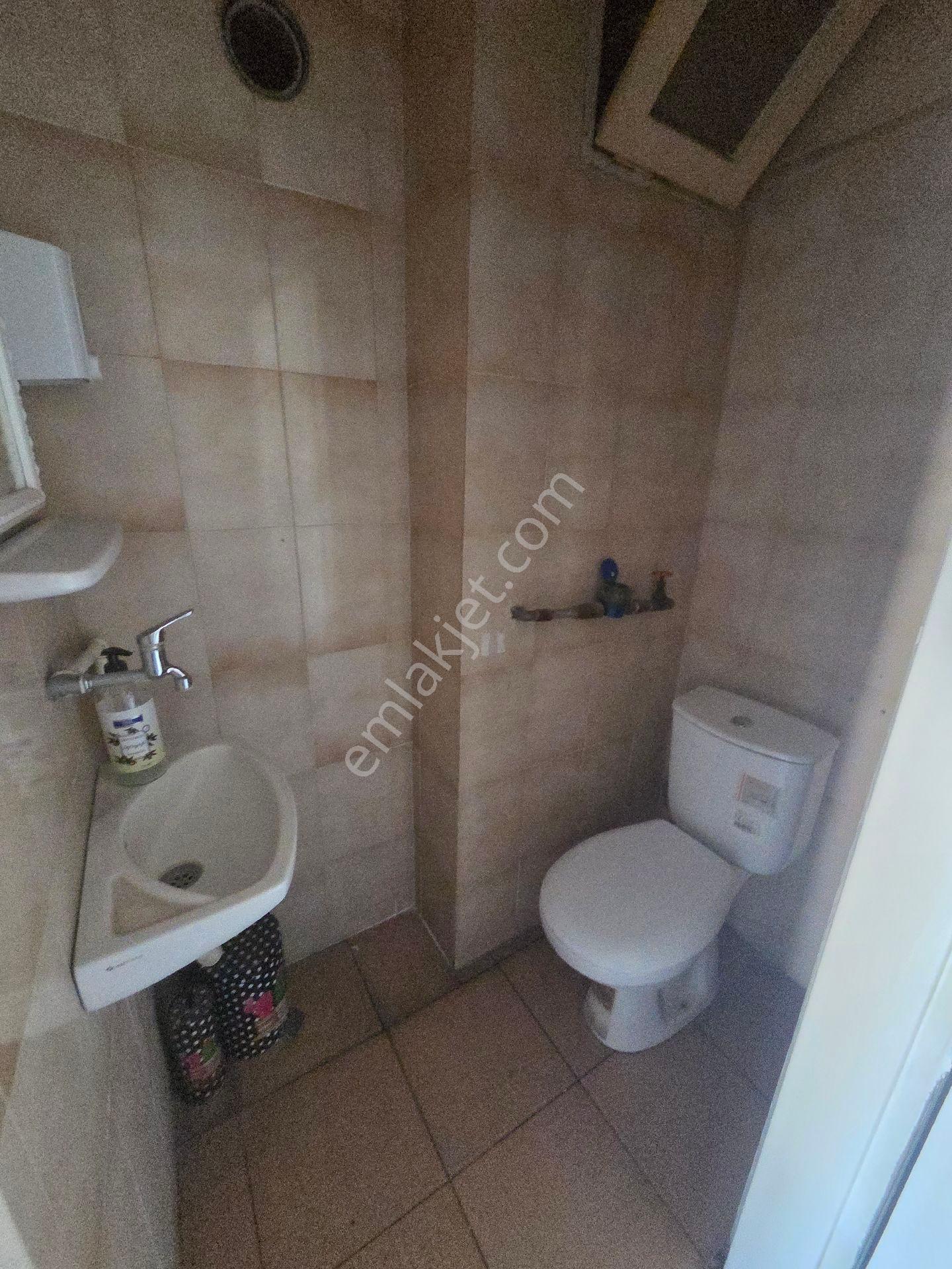 Bornova Metro Yakını Merkezde 1+1 Kiralık Ofis - Görsel 23