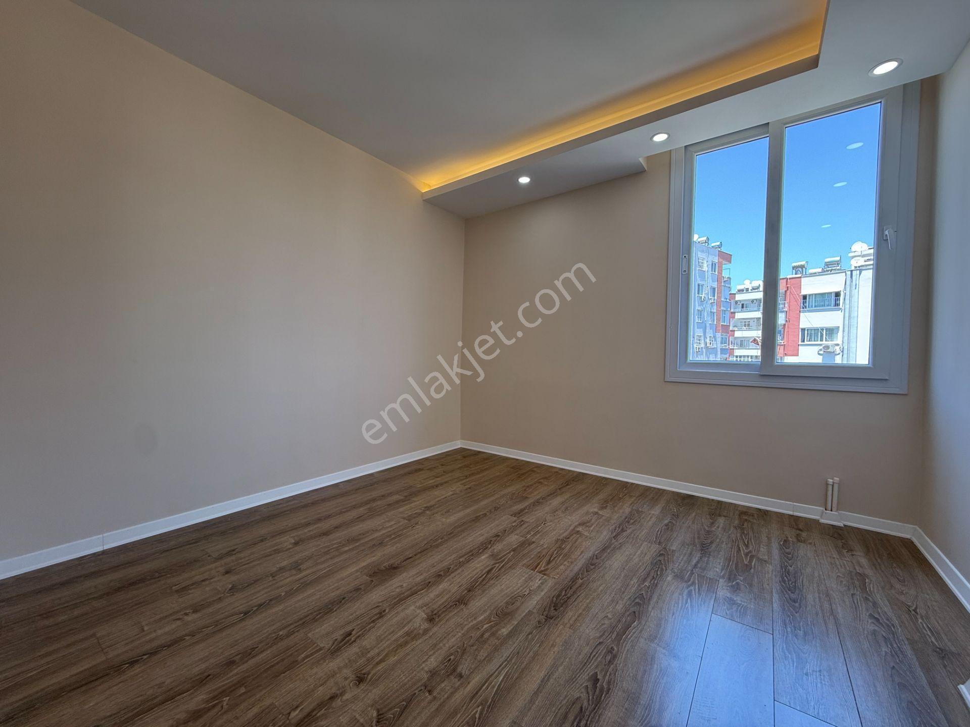 Toros Mah. Mavi Bulvarda. 3+1 150 M2 Full Yapılı Masrafsız Satılık Daire - Görsel 18