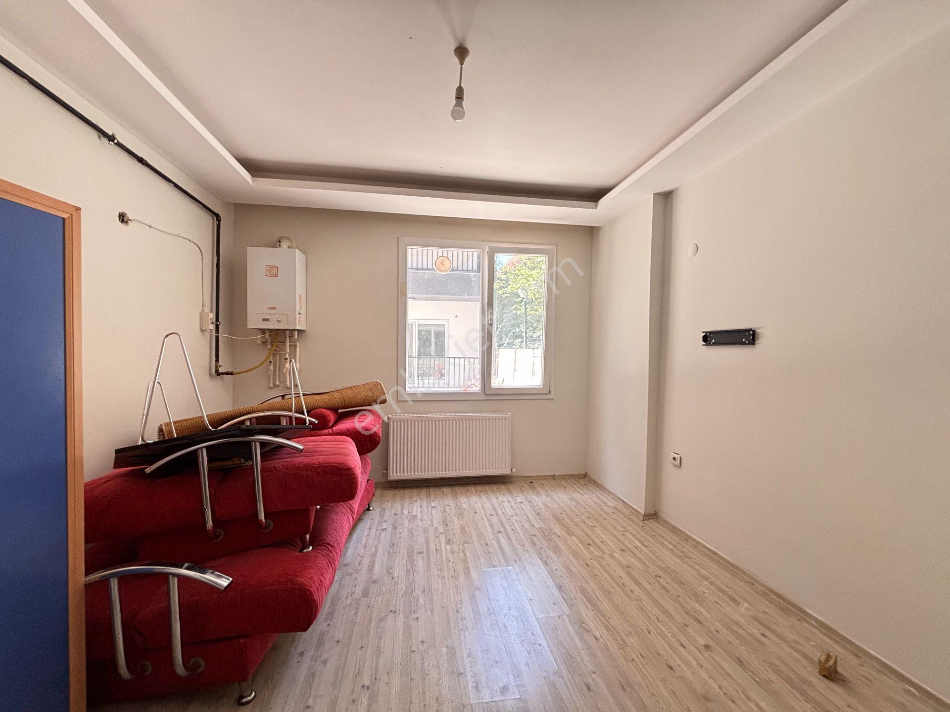 Veri'den Çolakibrahimbey Mahallesi'nde Satılık 1+0 Stüdyo Daire
