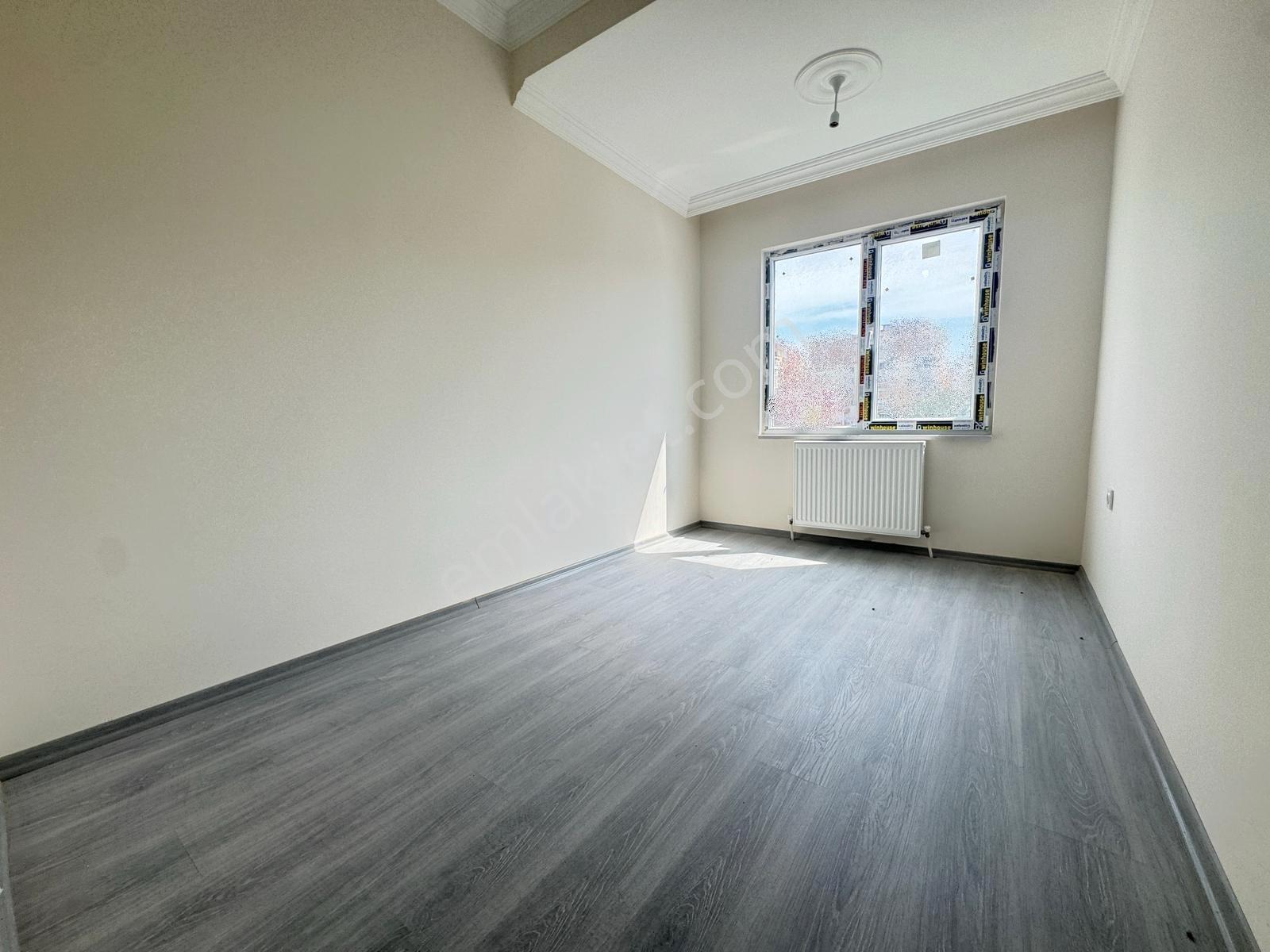 Aşkanlar Yapı'dan 3+1 Sıfır Daire Ön Cephe Ara Kat Merkezi Konum - Görsel 9