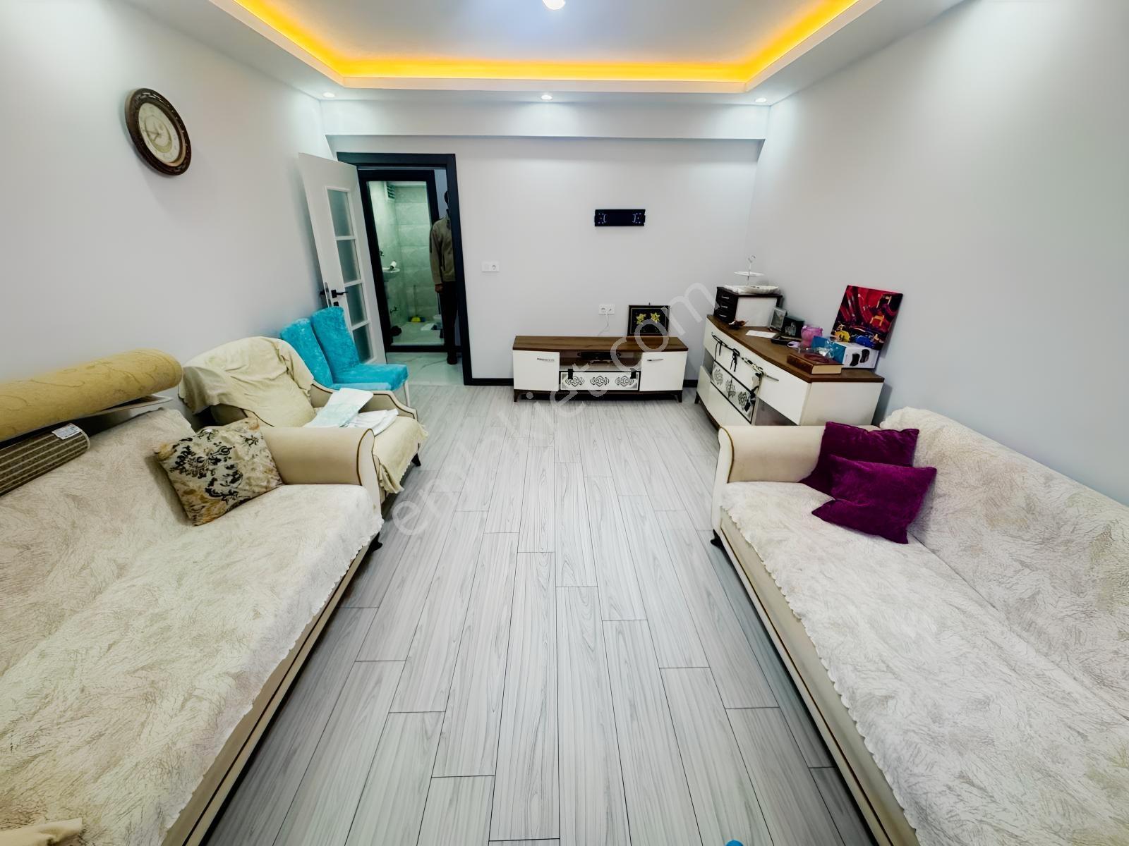 Aşkanlar Yapı'dan 2+1 Eşyalı Kiralık Daire Merkezi Konum'da - Görsel 3