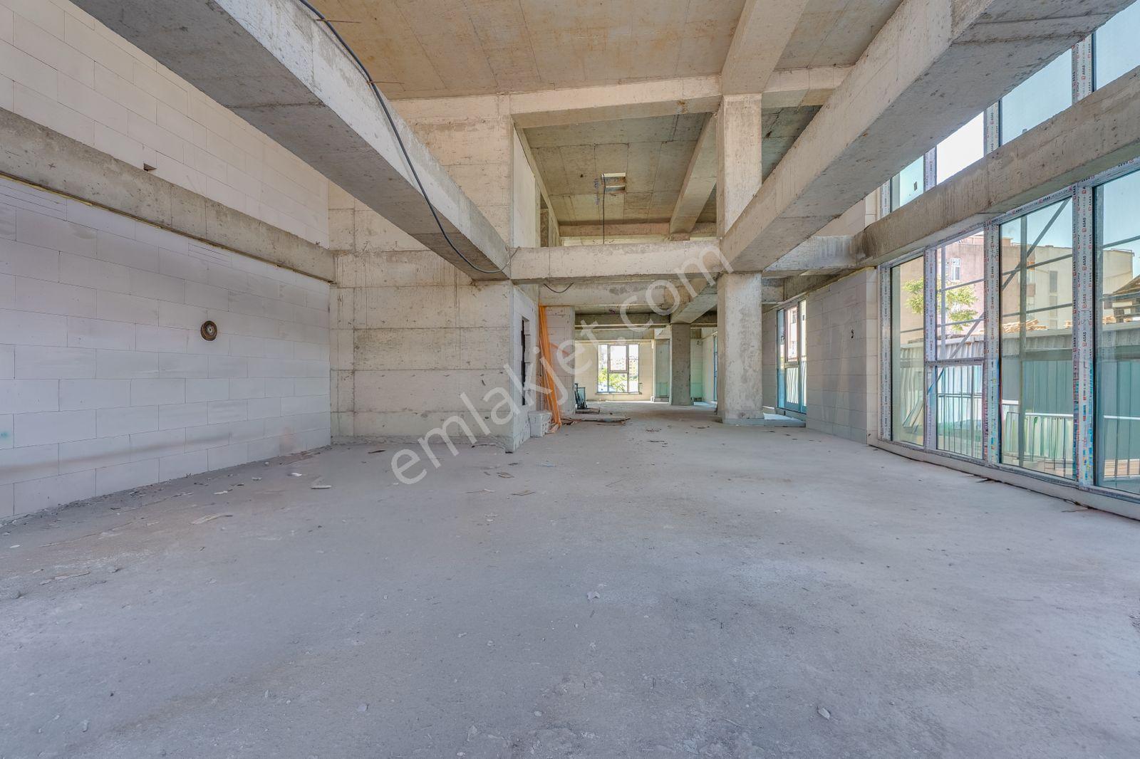 Çengelköy 'de Merkezi Konumda 4.500 M² Komple Kiralık Plaza - Görsel 9