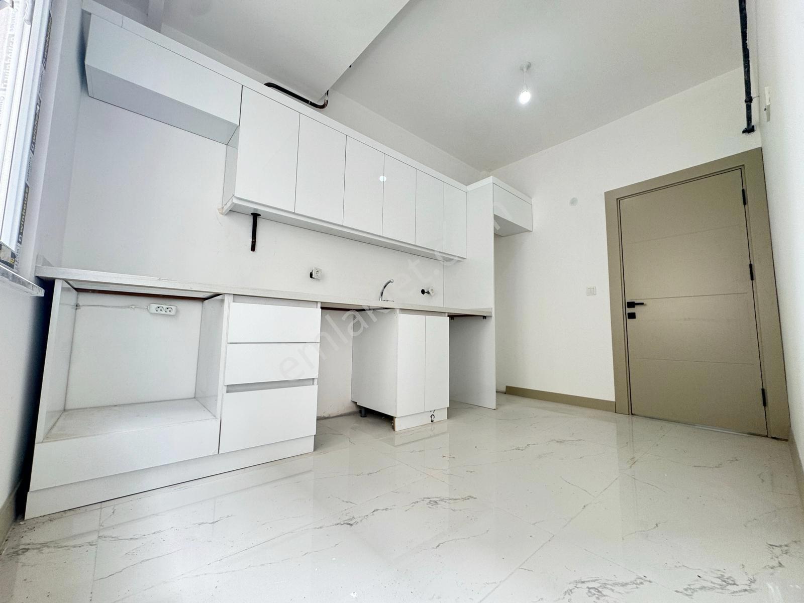Aşkanlar Yapı'dan 2+1 Sıfır Daire Arakat Ön Cephe Merkezi Konum