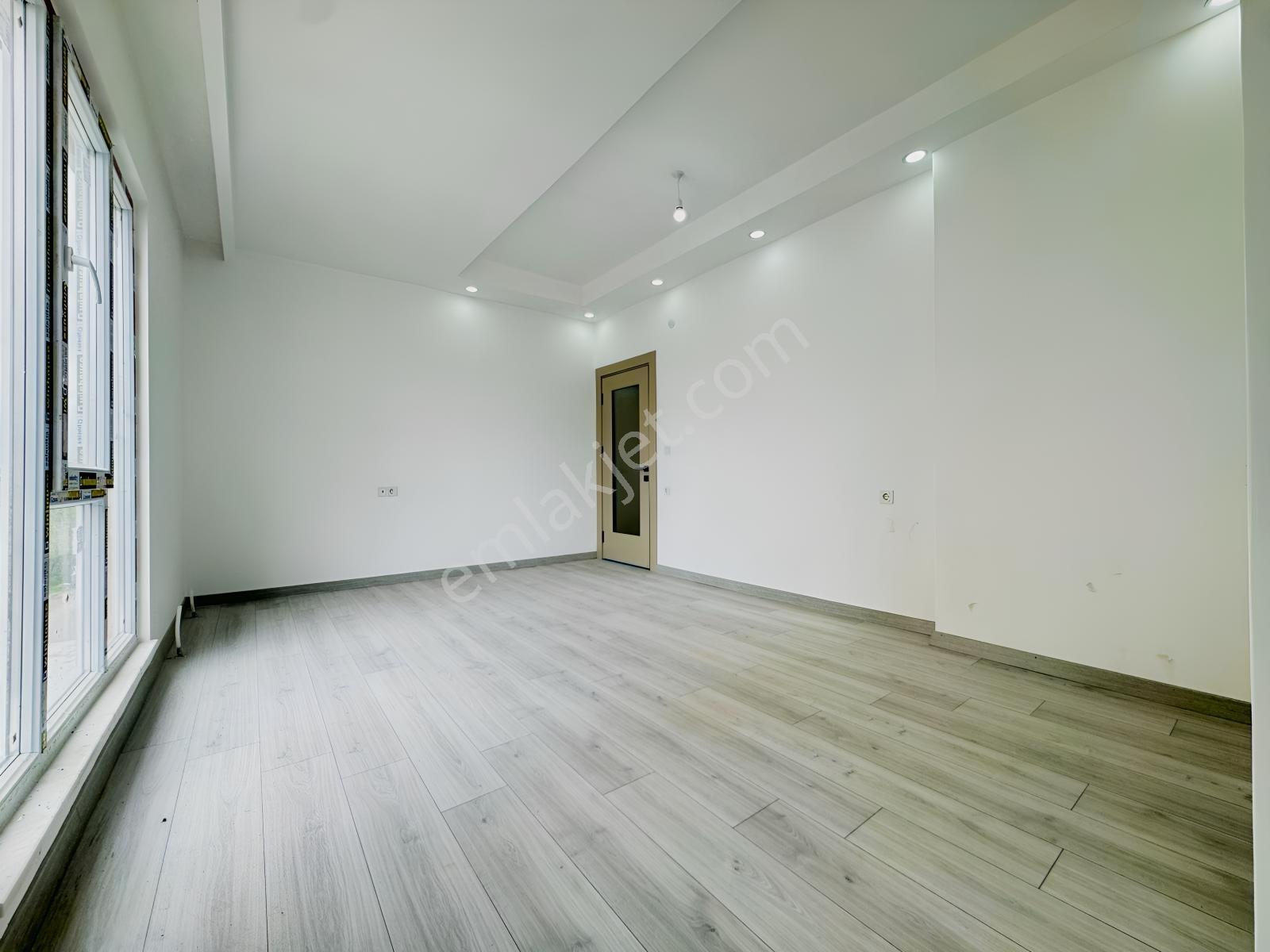 Aşkanlar Yapı'dan 2+1 Sıfır Daire Arakat Ön Cephe Merkezi Konum - Görsel 25