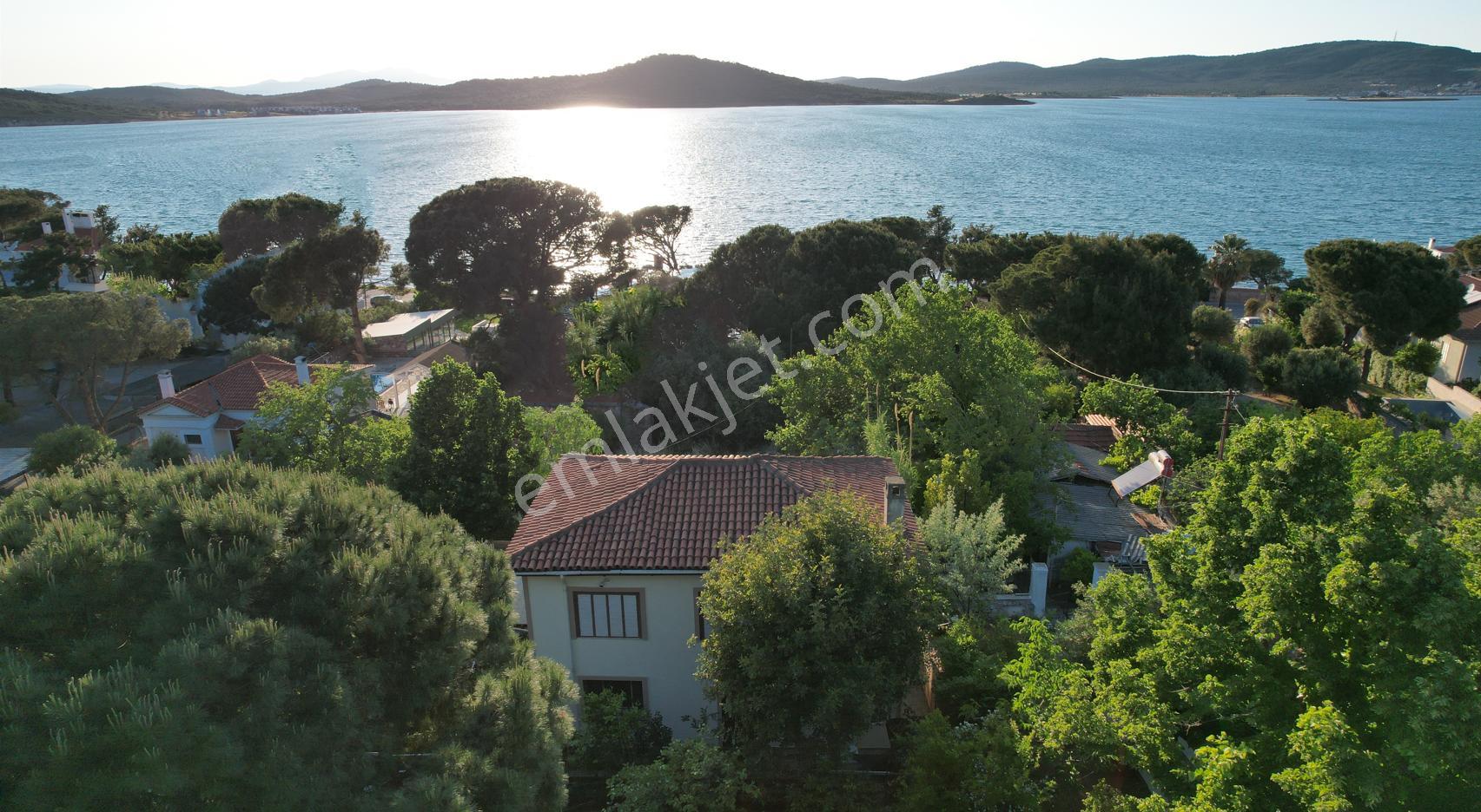 Balıkesir Ayvalık Camlık Ta Satılık Mustakil Ev.denize 90 Metre - Görsel 23