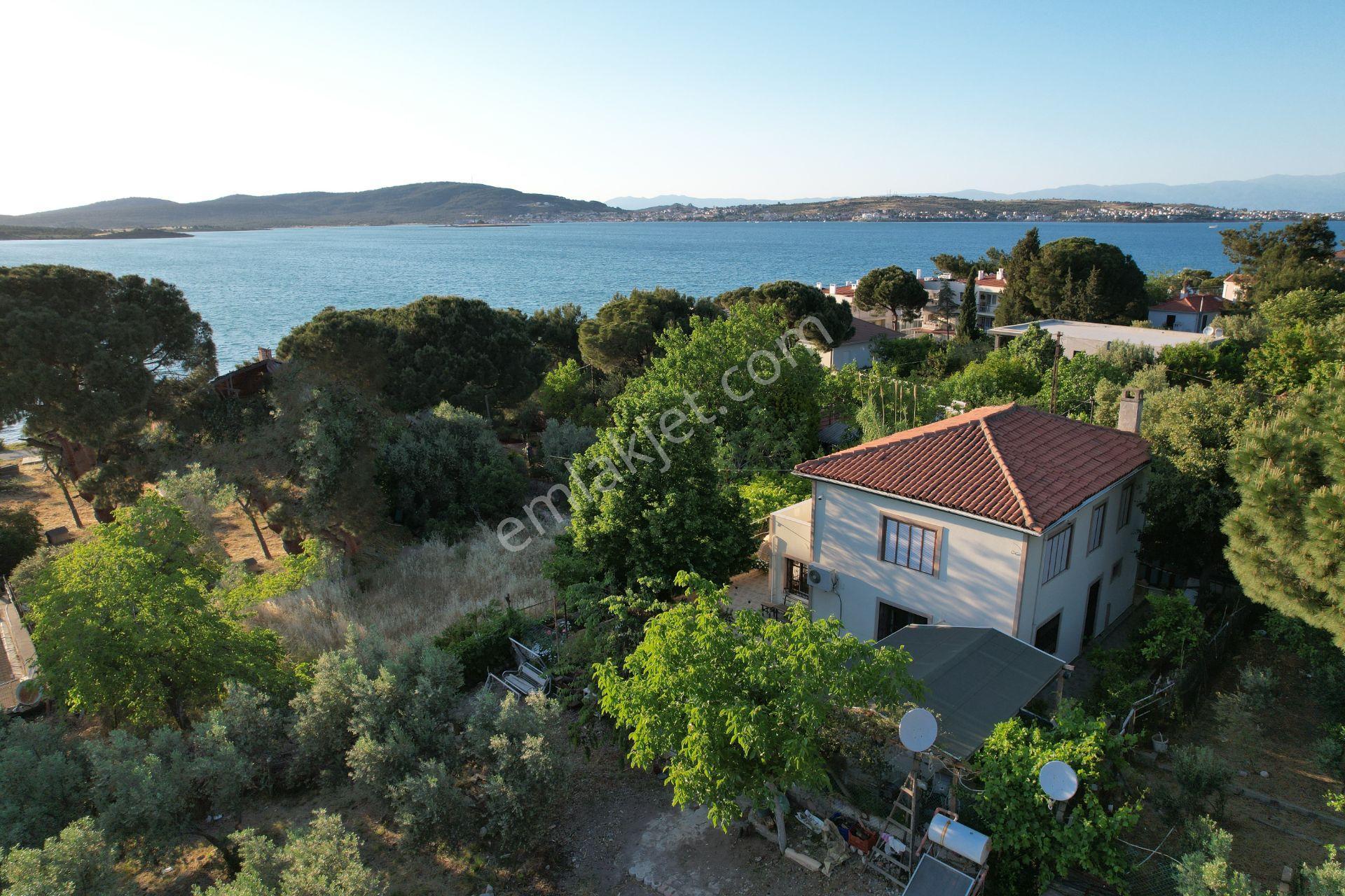 Balıkesir Ayvalık Camlık Ta Satılık Mustakil Ev.denize 90 Metre - Görsel 6