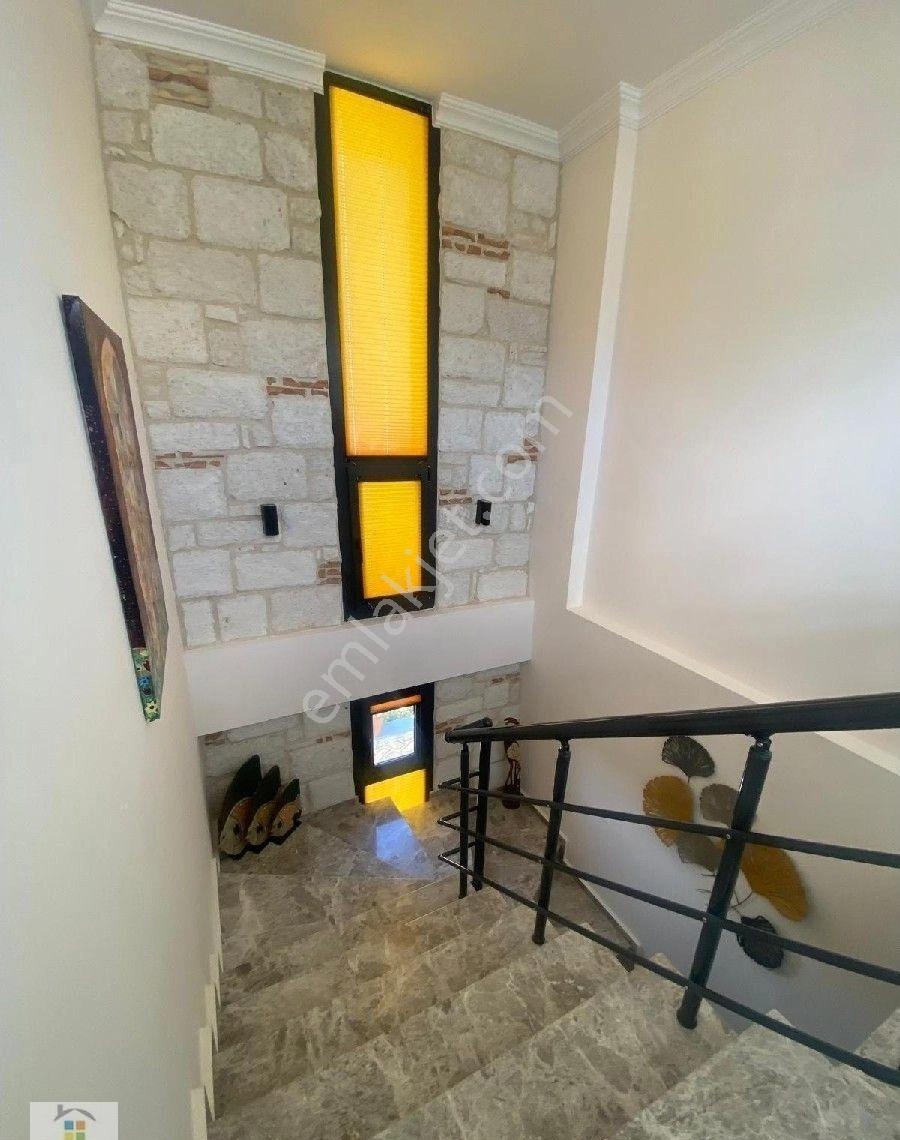 Parador Gayrimenkul'den Tam Müstakil Havuzlu Eşyalı Lüx Villa - Görsel 13