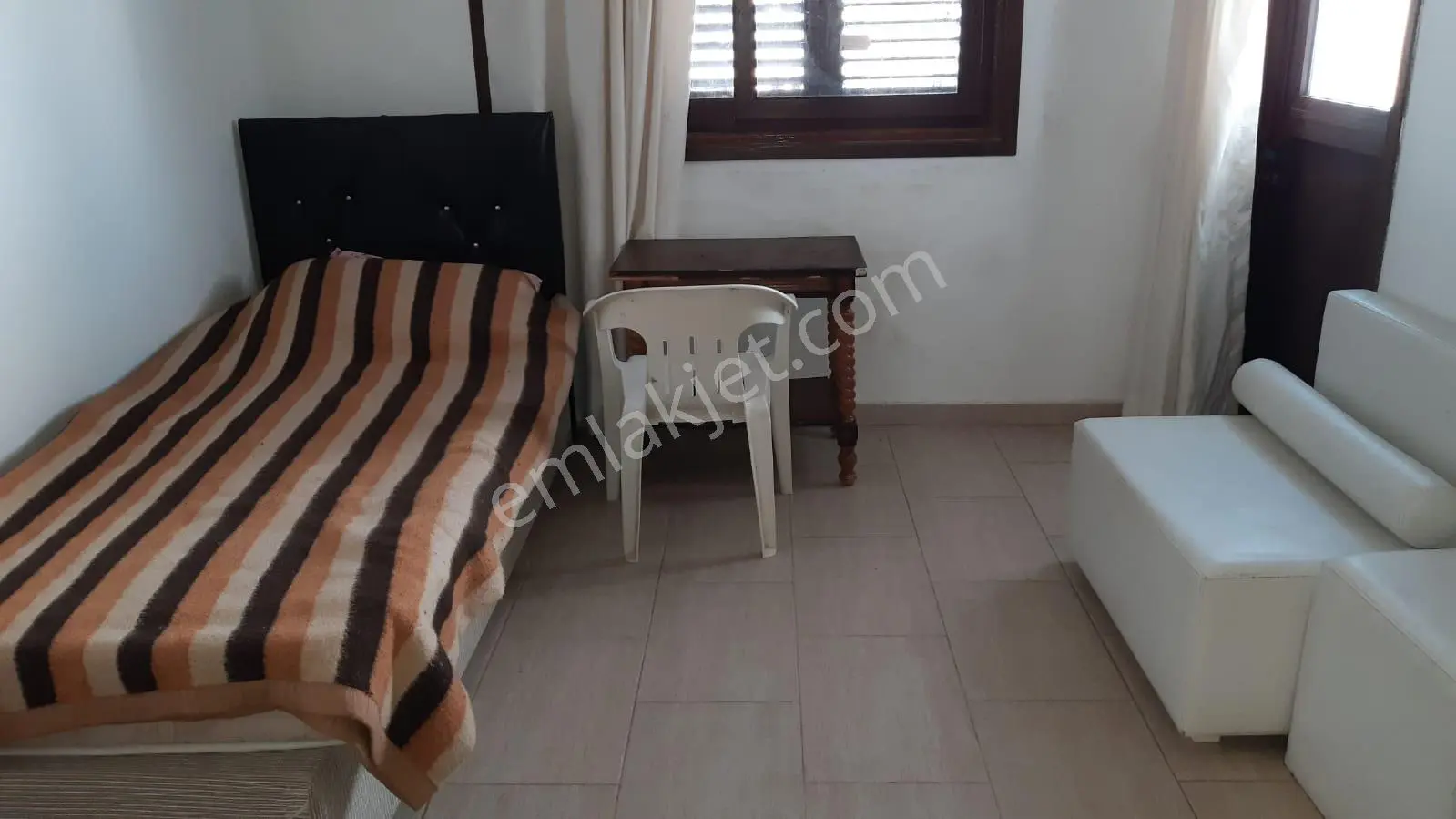 Lefkoşa Göçmenköyd E Kıralık 2+1 Full Eşyalı Daire Aile Binası - Görsel 7