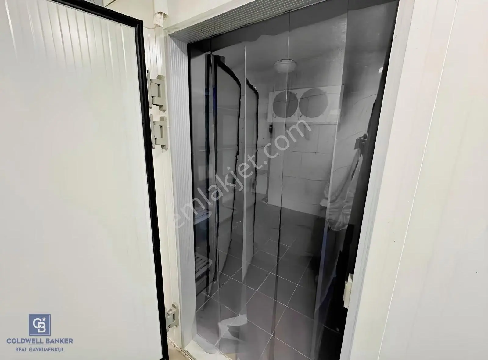 Esenyurt Nazım Hikmet Blv. Devren Kiralık Pizza Dükkanı - Görsel 24