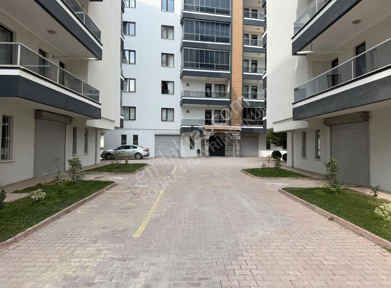 Fourx4 Gayrimenkul 4+1 Kiralık Daire Fahri Kayahan Mado Bitişiği - Görsel 6