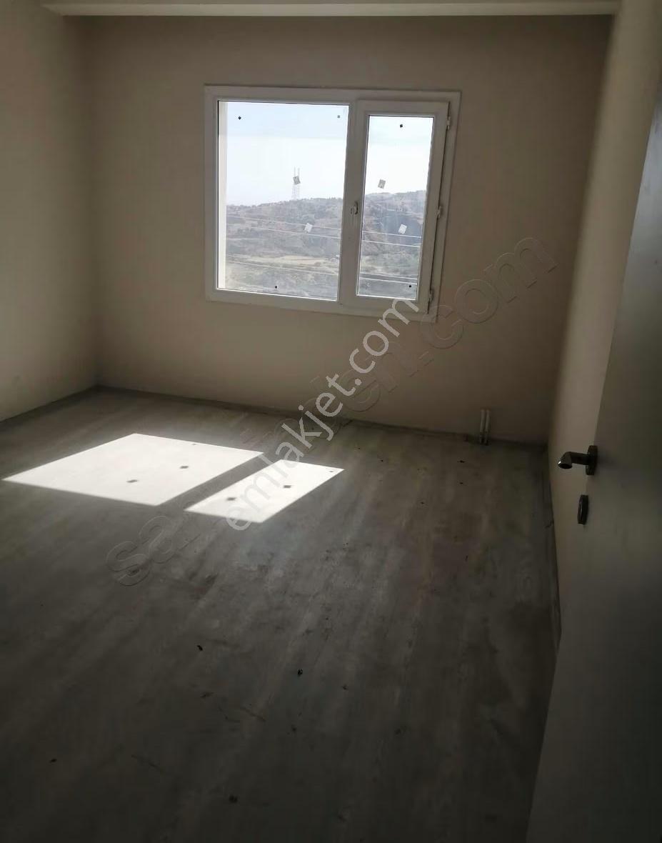Selvitepe Mh.satılık 140m2 3+1 Daire - Görsel 14